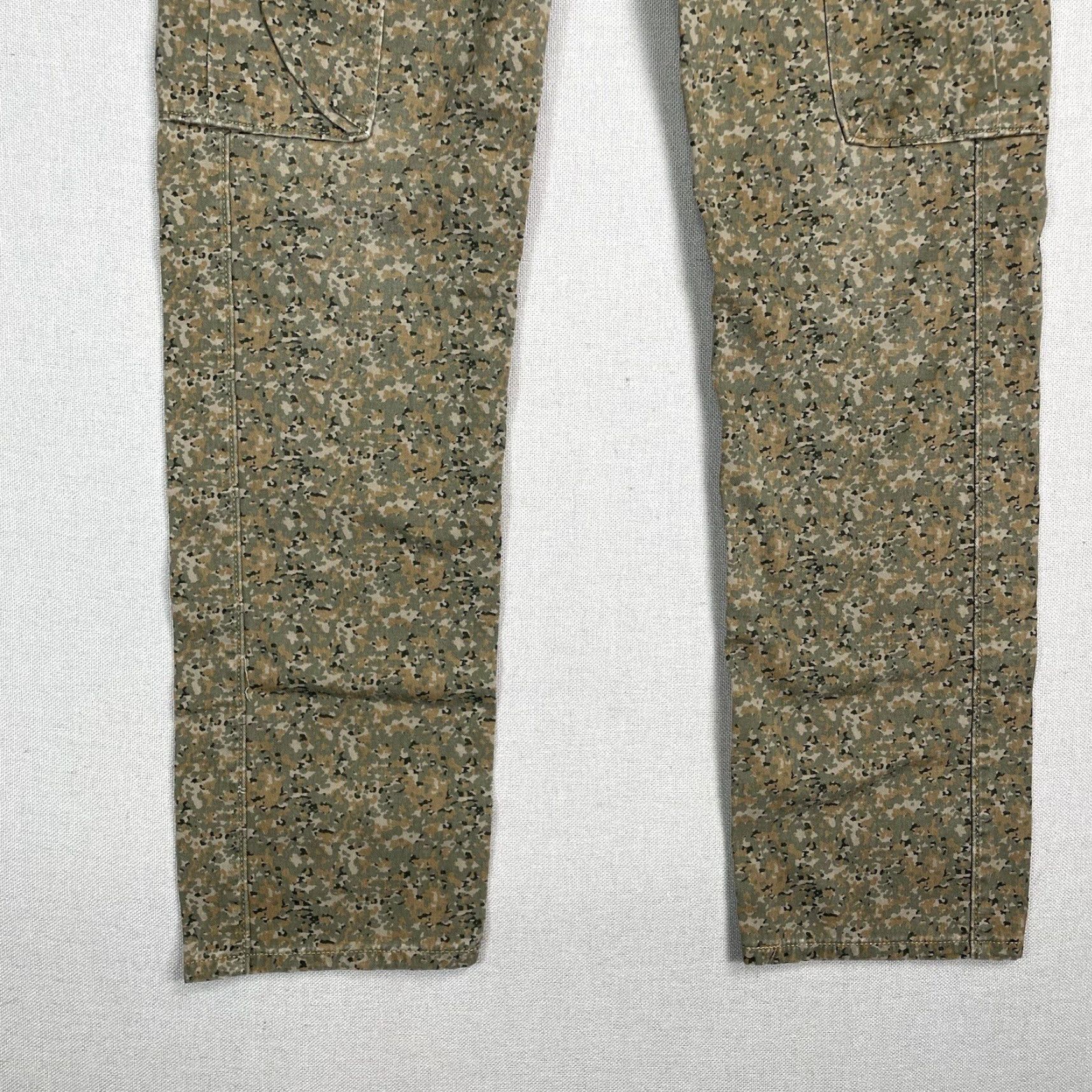 Levi's Levis Jeans Camo Cargo Pants White Tab 32x29 Levis Jeans Men 32 Inseam 29 Regular Straight Size US 32 / EU 48 - 3 Thumbnail