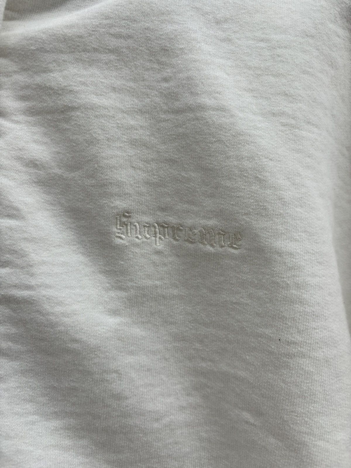 Supreme Supreme FW 22 Lakshmi Hoodie White Size US L / EU 52-54 / 3 - 3 Thumbnail