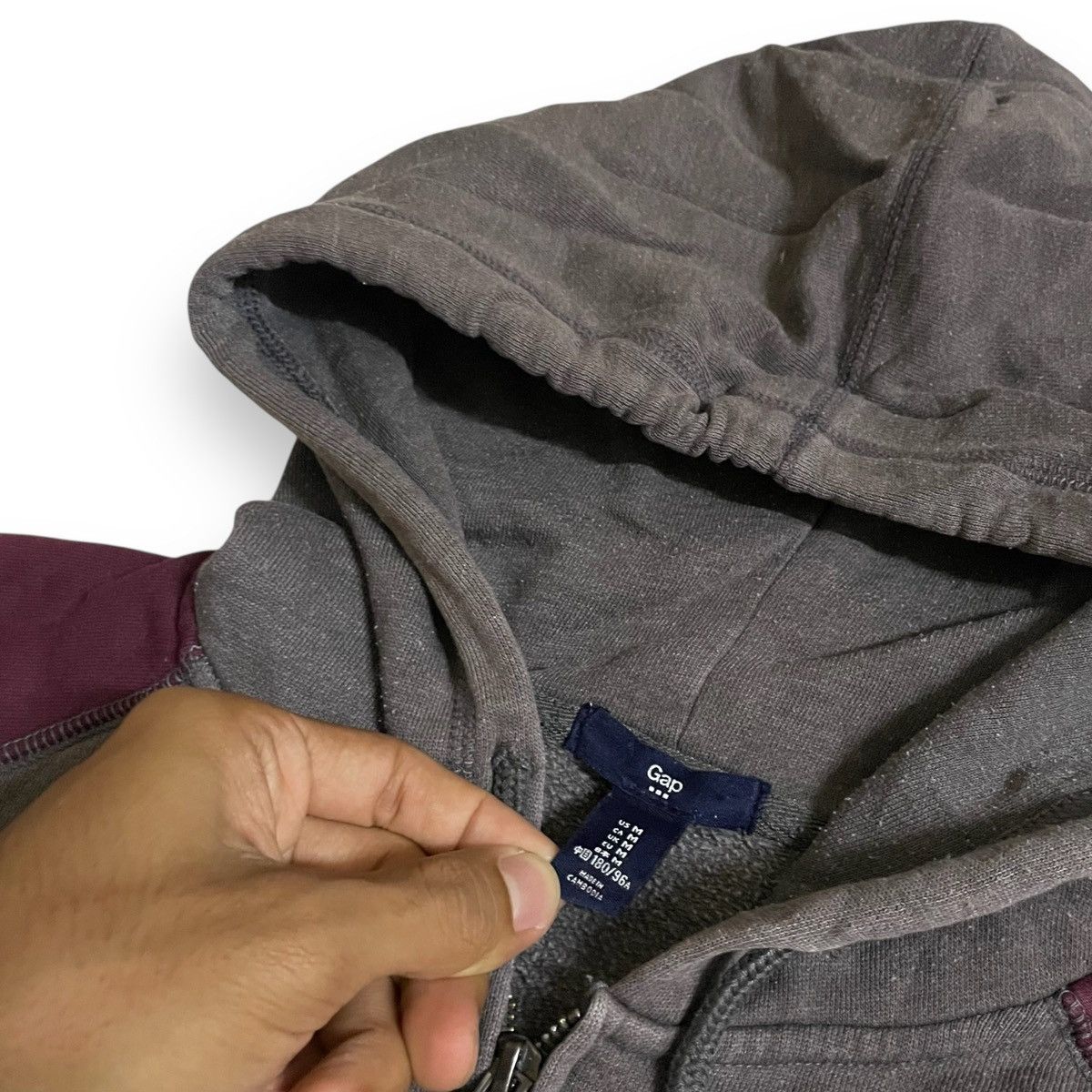 Japanese Brand Pullover Hooded GAP Kanye West Inspired Size US M / EU 48-50 / 2 - 5 Thumbnail
