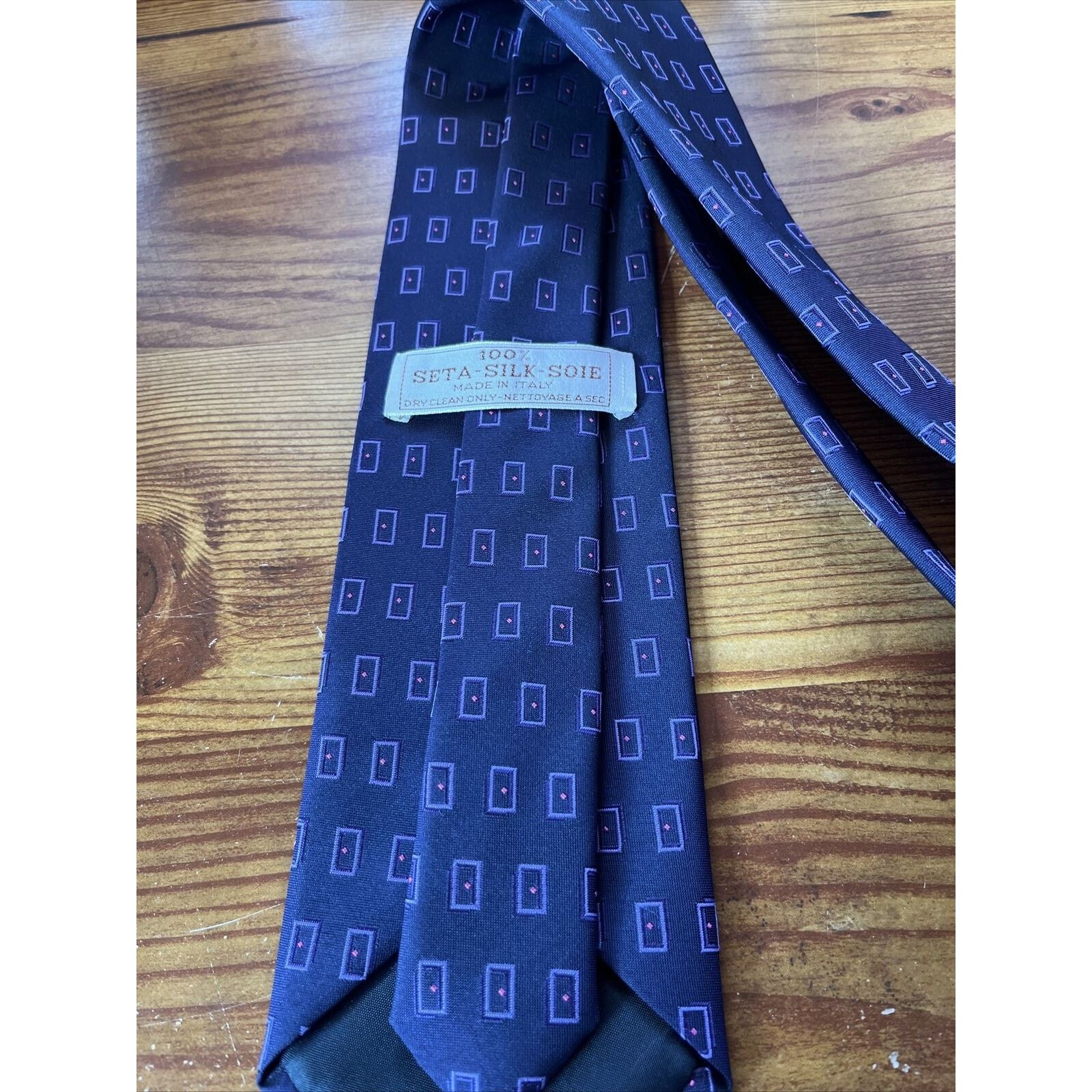 The Unbranded Brand Unbranded PURPLE GEOMETRIC SILK NECKTIE TIE made in italy Size ONE SIZE - 4 Thumbnail
