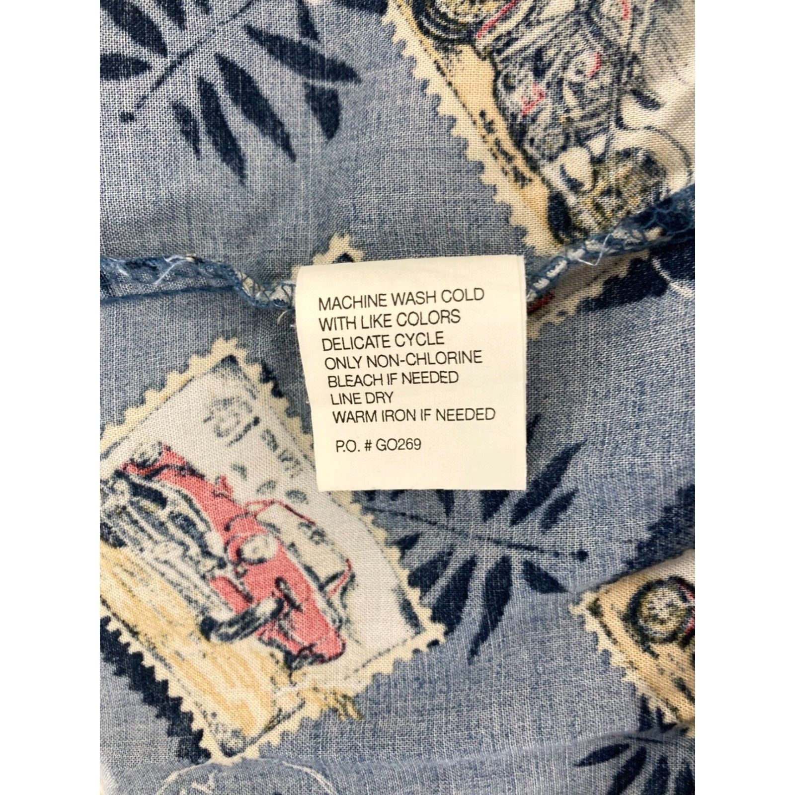 Vintage Munsingwear Shirt Mens XLT Aloha Button Up Cars Motorcycles All Over Beach Hawaiian Theme Collared Spread Short Sleeve Button-Up Men Size US XL / EU 56 / 4 - 6 Thumbnail