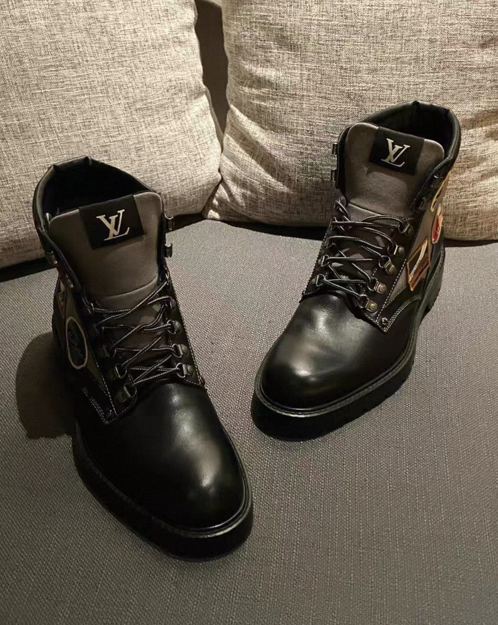 Louis Vuitton Louis Vuitton Black Outdoor Patchwork Boots 0079 Size US 8 / EU 41 - 2 Thumbnail