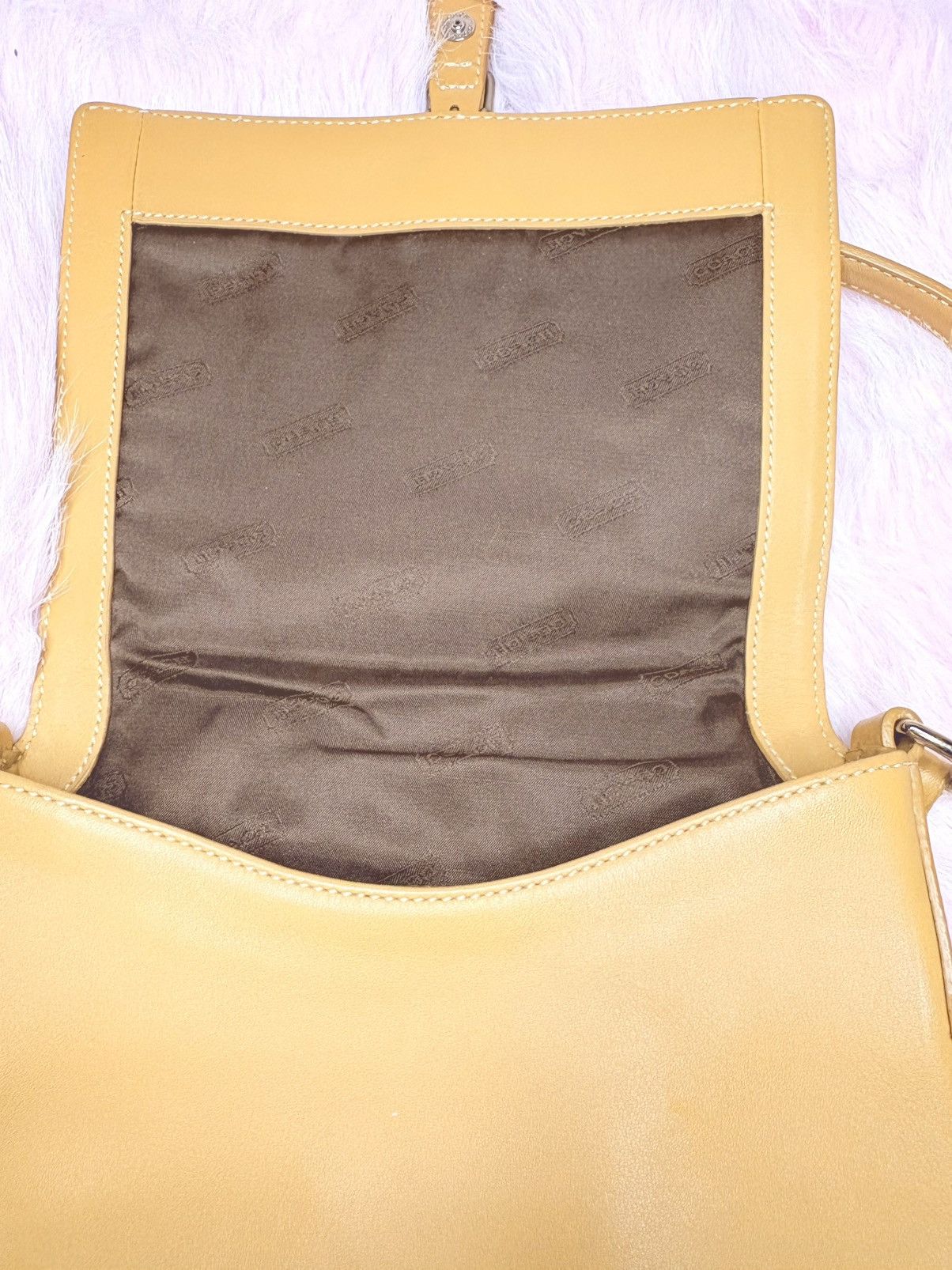 Coach Coach Legacy West Hippie Flap small in camel color leather Size ONE SIZE - 3 Thumbnail