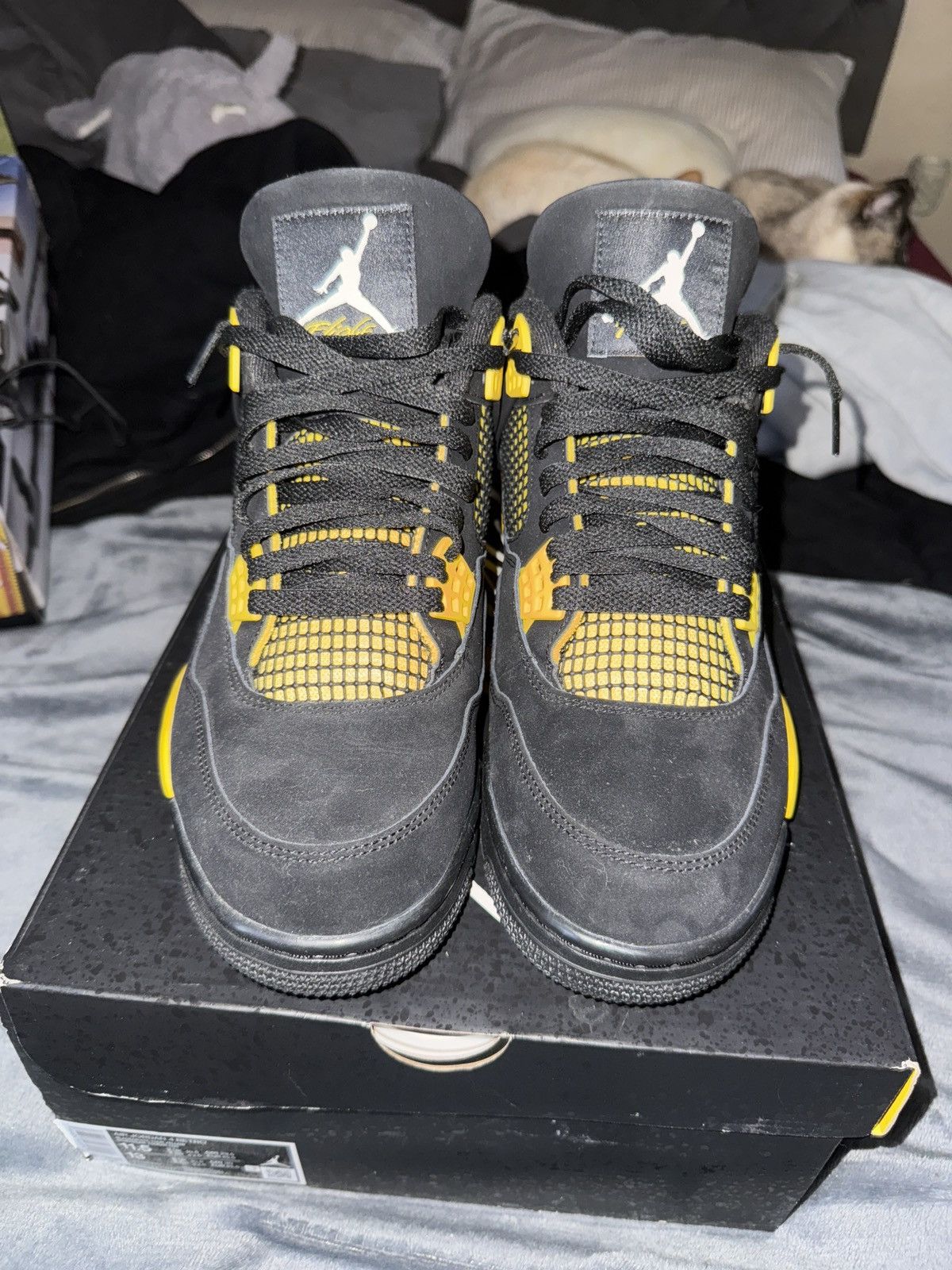 Jordan Brand Jordan 4 “Thunder” 2023 Size US 11.5 / EU 44-45 - 3 Thumbnail