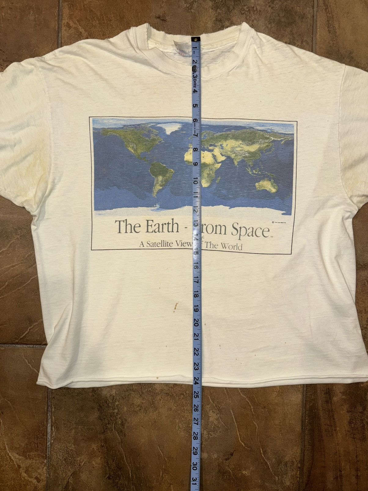 Vintage The Earth - From Space Vintage Tee Size US XL / EU 56 / 4 - 8 Thumbnail