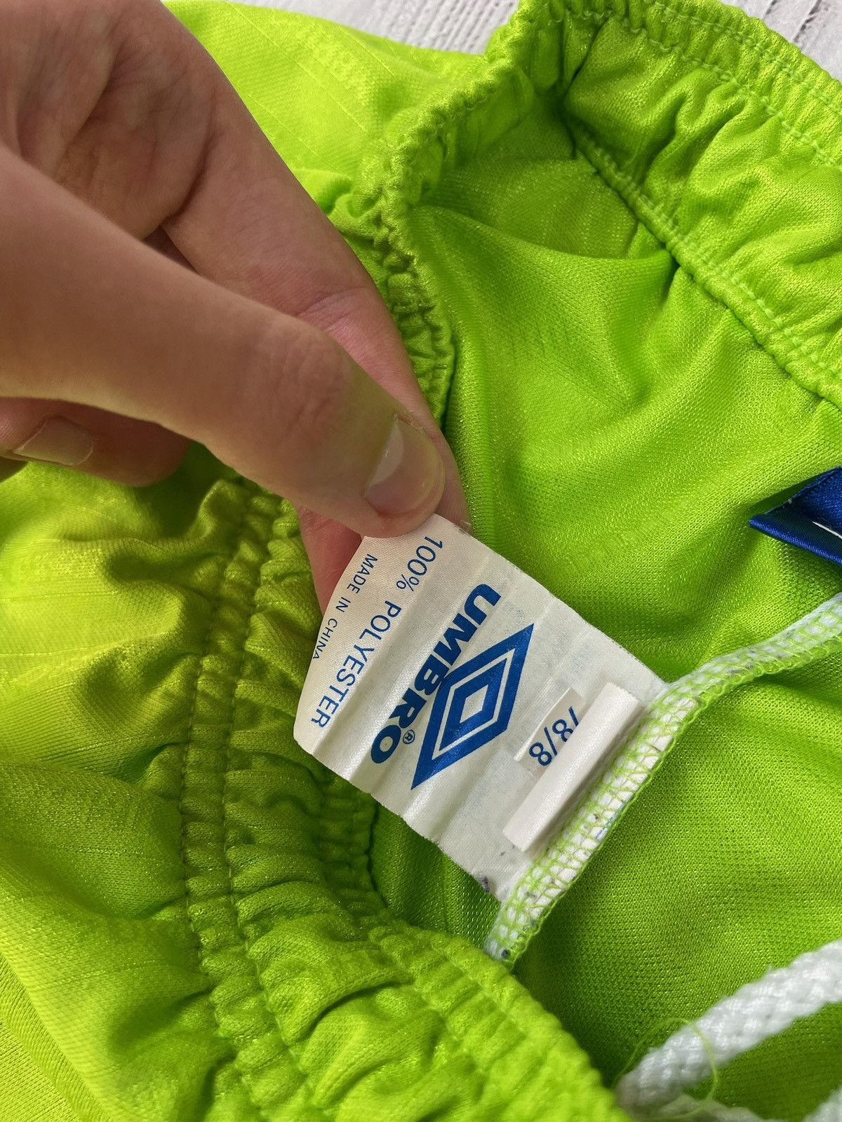 Umbro Vintage umbro England green shorts size S rare away Size US 30 / EU 46 - 7 Thumbnail