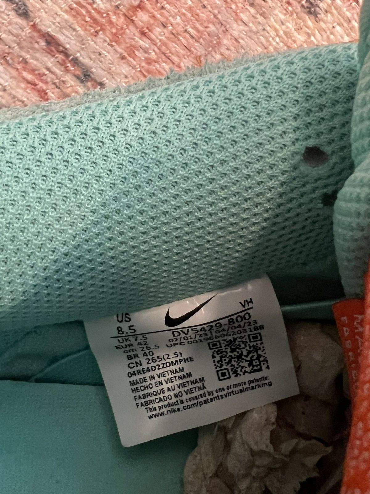 Nike Nike SB Dunk Low Pro PRM - Orange Emerald Rise Size US 8.5 / EU 41-42 - 5 Thumbnail