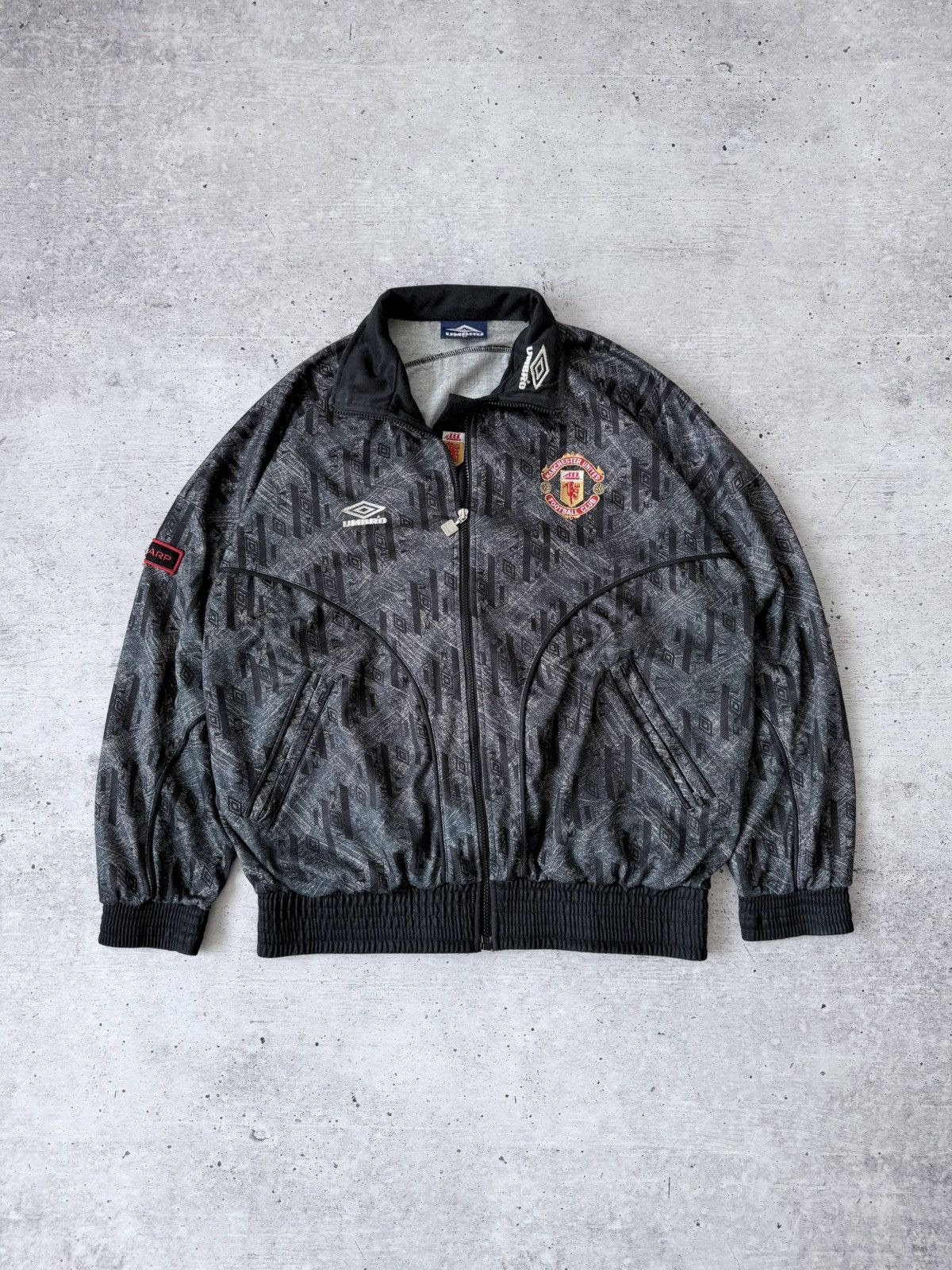 Umbro 🩸RARE🩸Umbro Manchester United Vintage 1992/1993 Sharp Jacket Size US L / EU 52-54 / 3 - 1 Thumbnail