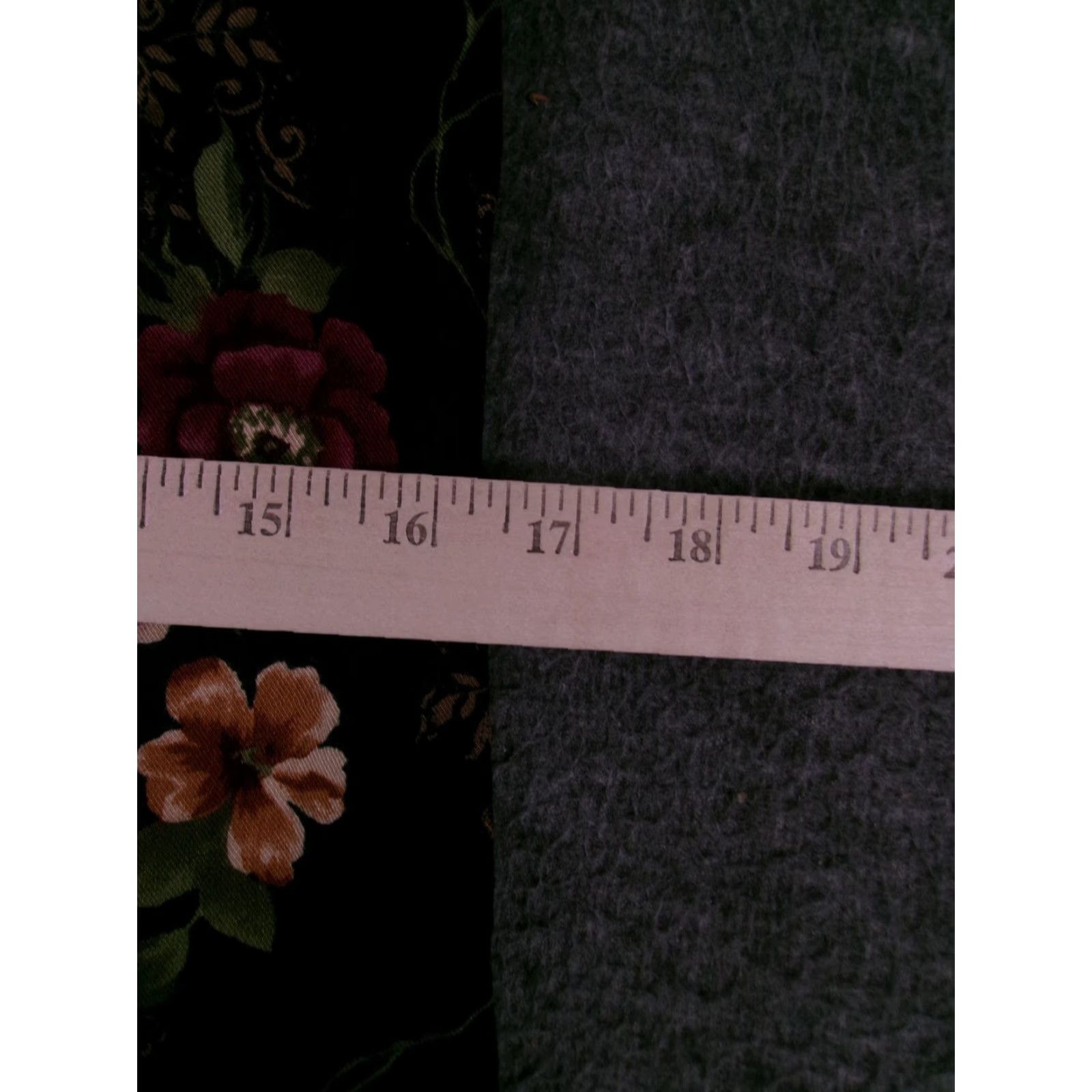 Vintage Victoria Holley Dress Womens 6P Floral Short Sleeve Midi Black Casual Rayon Size 28" / US 6 / IT 42 - 4 Thumbnail