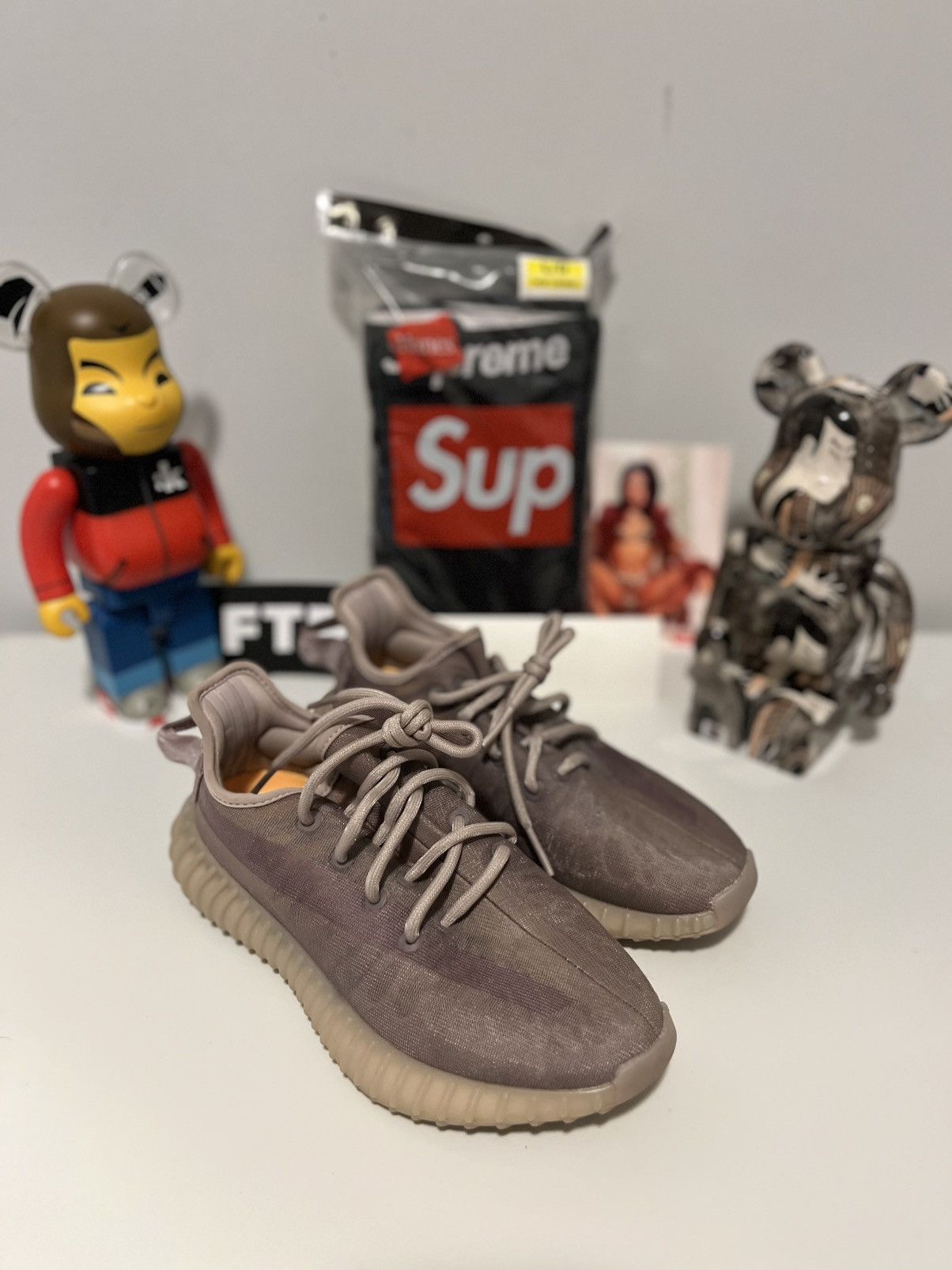 Yeezy 350 MONO MIST Size US 7 / IT 37 - 1 Thumbnail