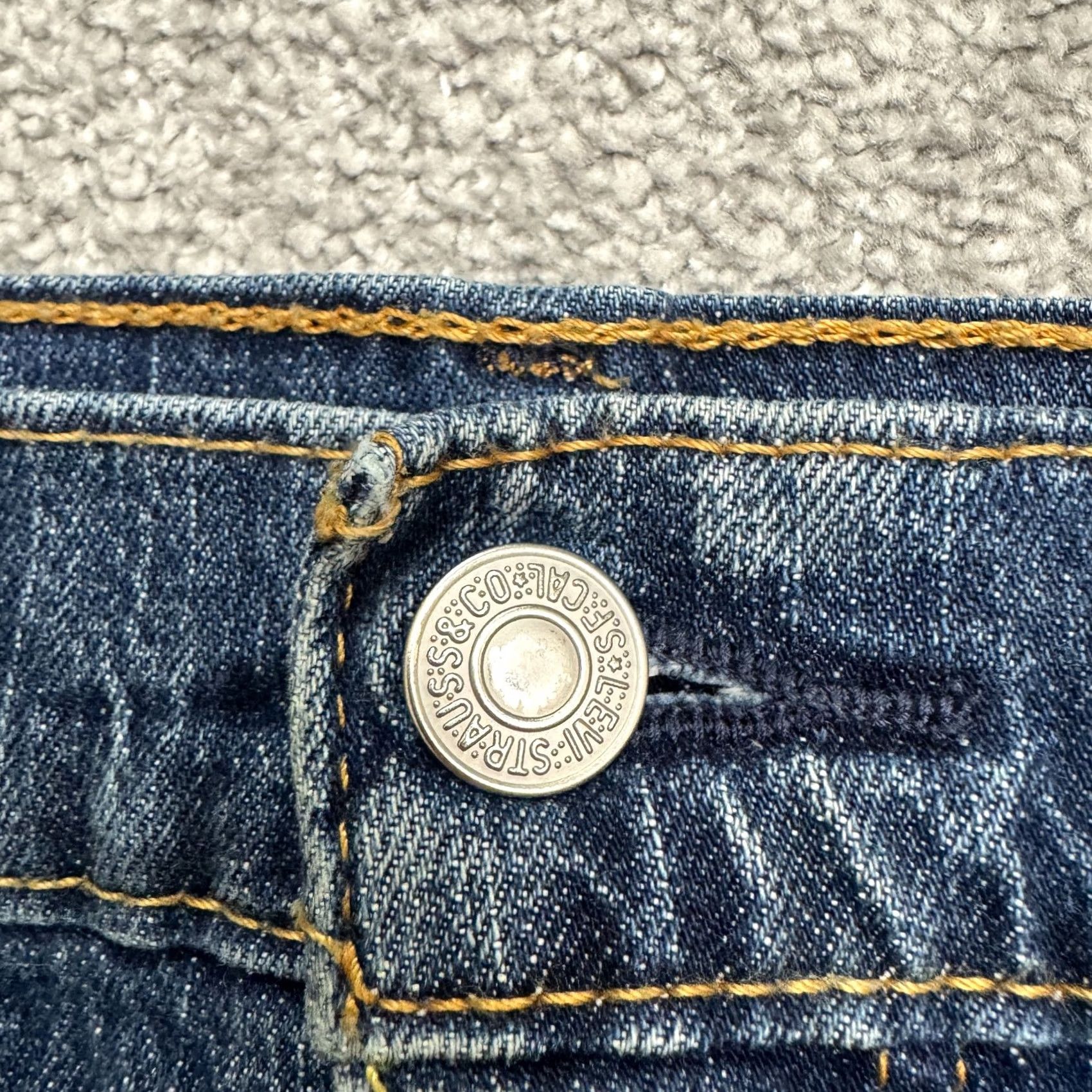 Levi's VINTAGE Levis 541 Athletic Fit Denim Jeans Mens 35x28 Blue Cotton Stretch Jeans Pants Size US 35 - 4 Thumbnail