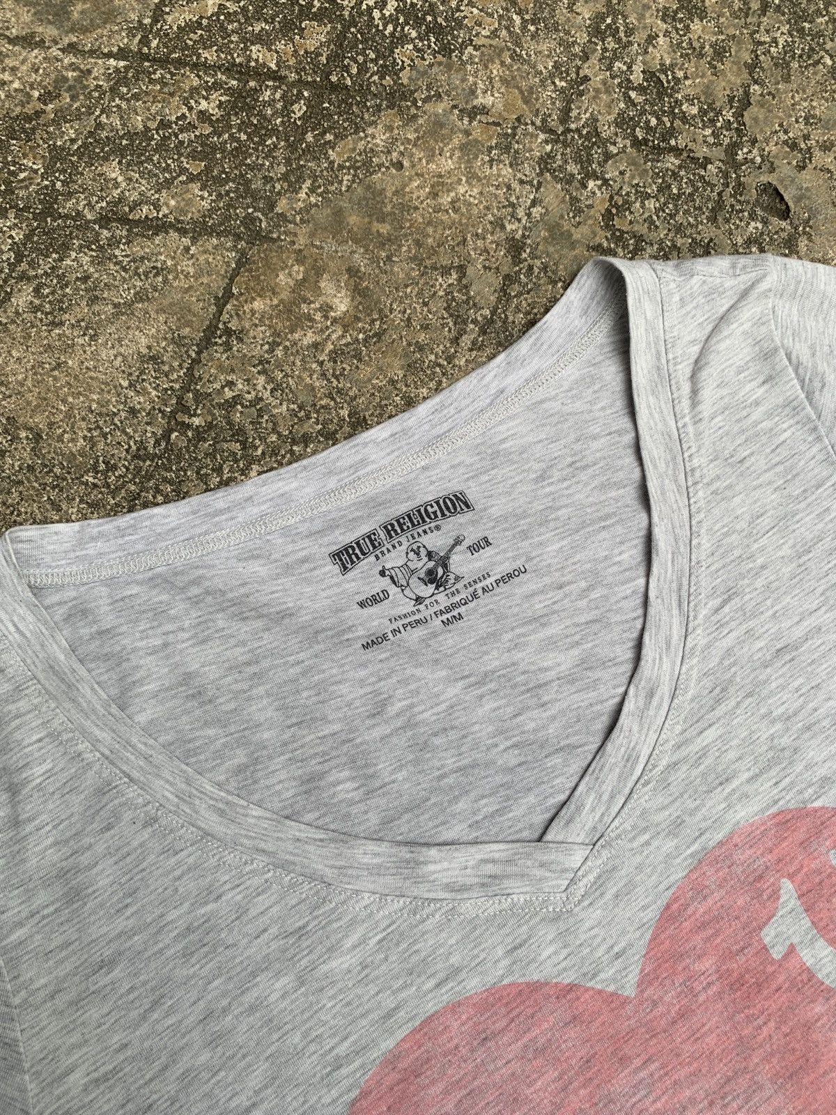 True Religion True Religion USA Heather Grey Big Love Graphic V Neck Top Size M / US 6-8 / IT 42-44 - 5 Thumbnail