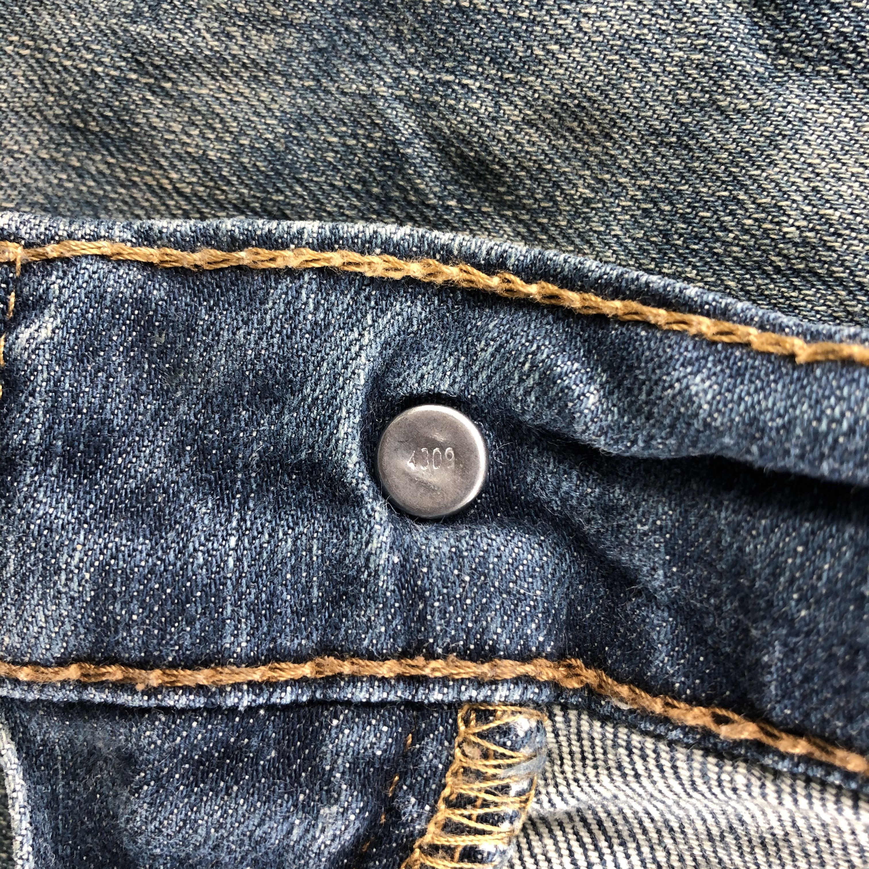 Levi's Vintage Blue Wash Levis 514 Jeans-J2113 Size US 33 - 10 Thumbnail