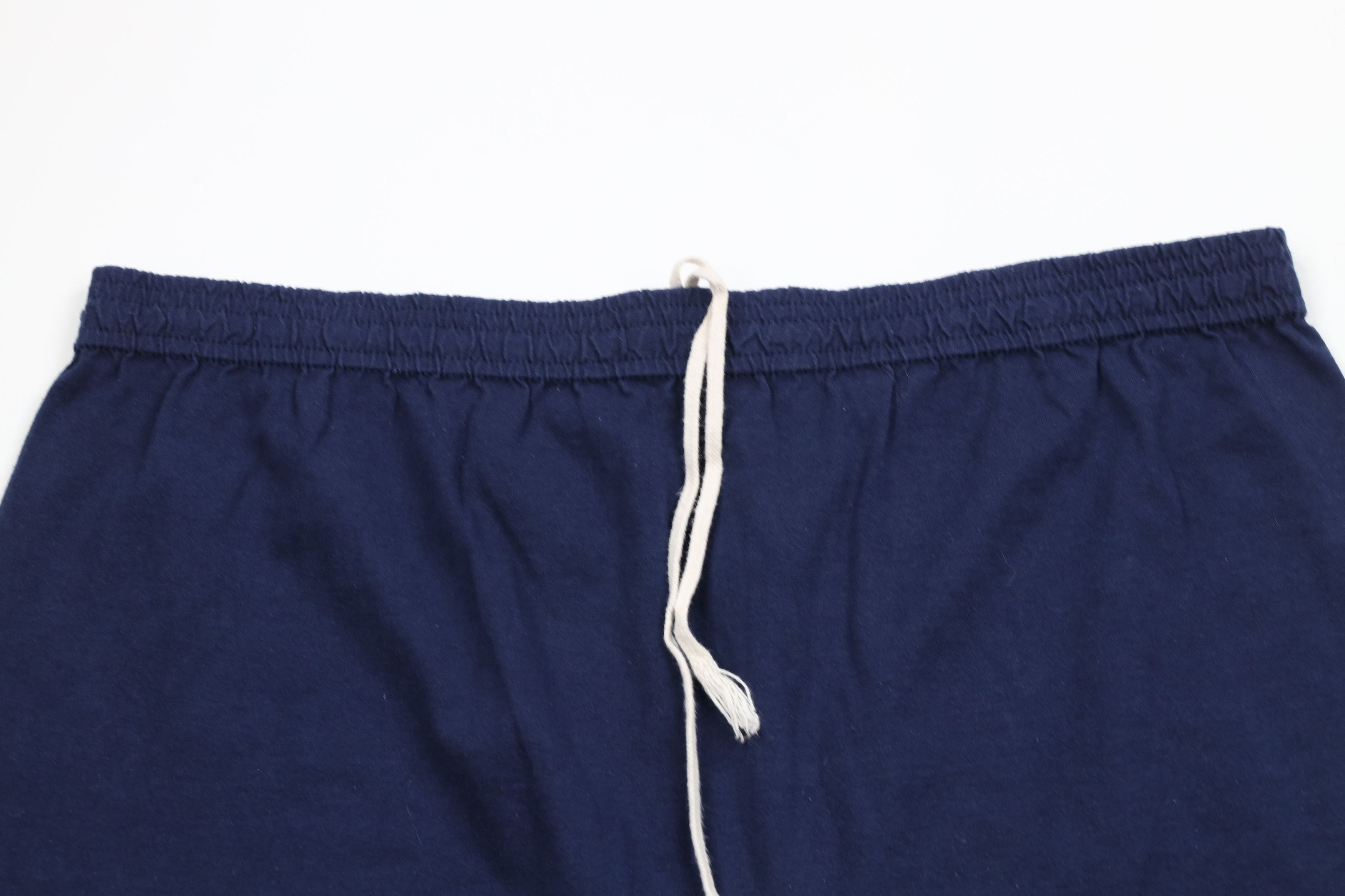Russell Athletic × Vintage Vintage 90s Russell Athletic Above Knee Shorts Navy Blue USA Size US 36 / EU 52 - 2 Thumbnail