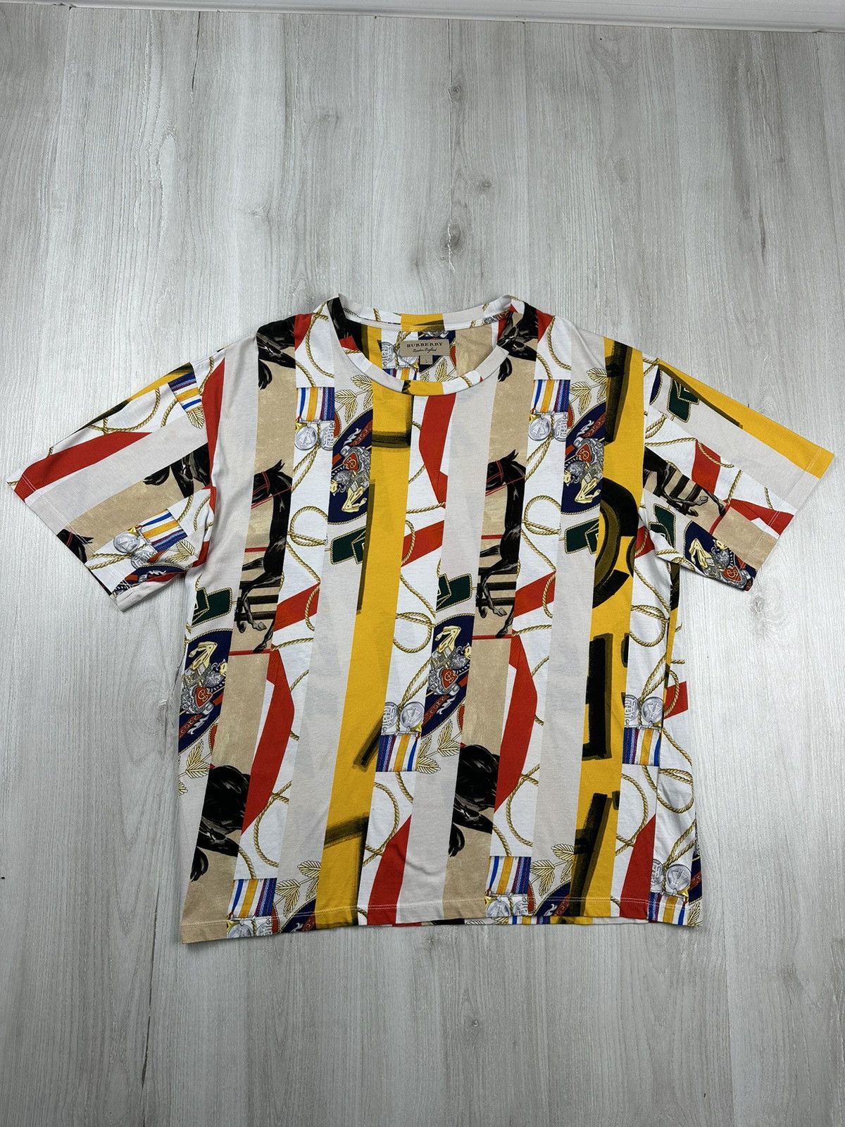image of Burberry Georgeston Graphic Stripped Cotton T-Shirt Size L in White, Men's