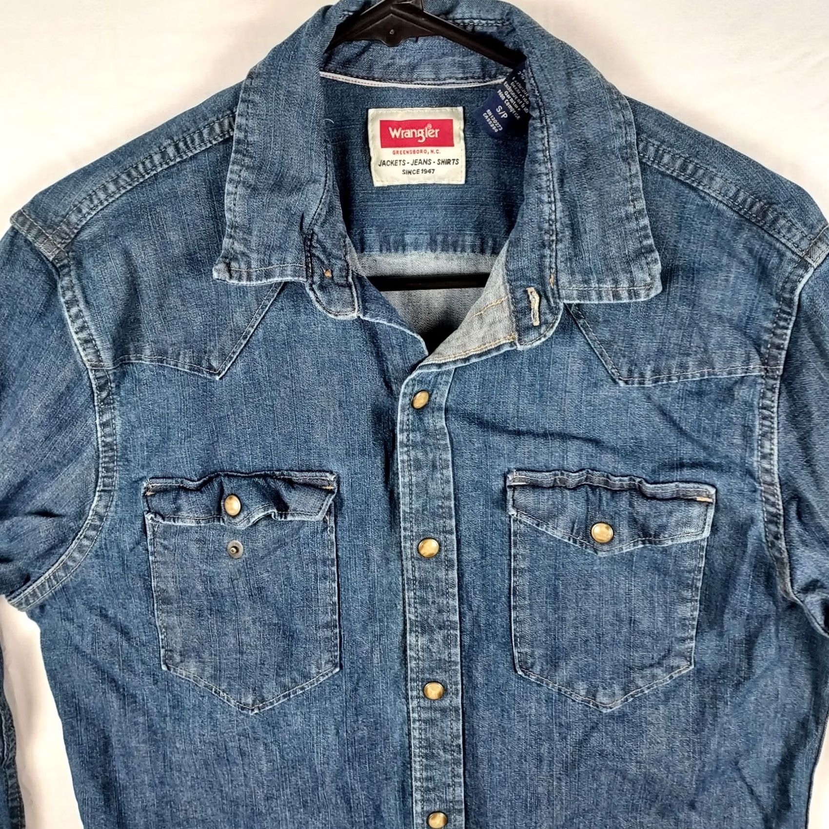 Wrangler Wrangler Shirt Western Denim Small S Blue Cotton Long Sleeve Snap Button Cowboy Rodeo Pocketed Mens Regular Fit Size US S / EU 44-46 / 1 - 7 Thumbnail