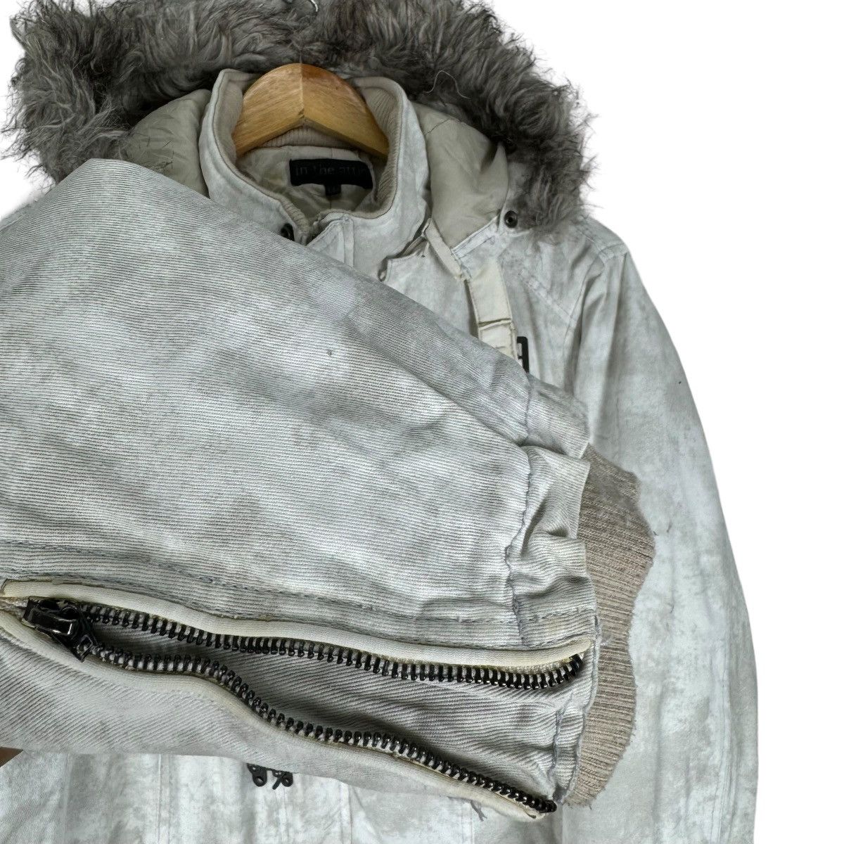 In The Attic ☀️IN THE ATTIC FUR HOODIE DENIM JACKET Size US L / EU 52-54 / 3 - 5 Thumbnail