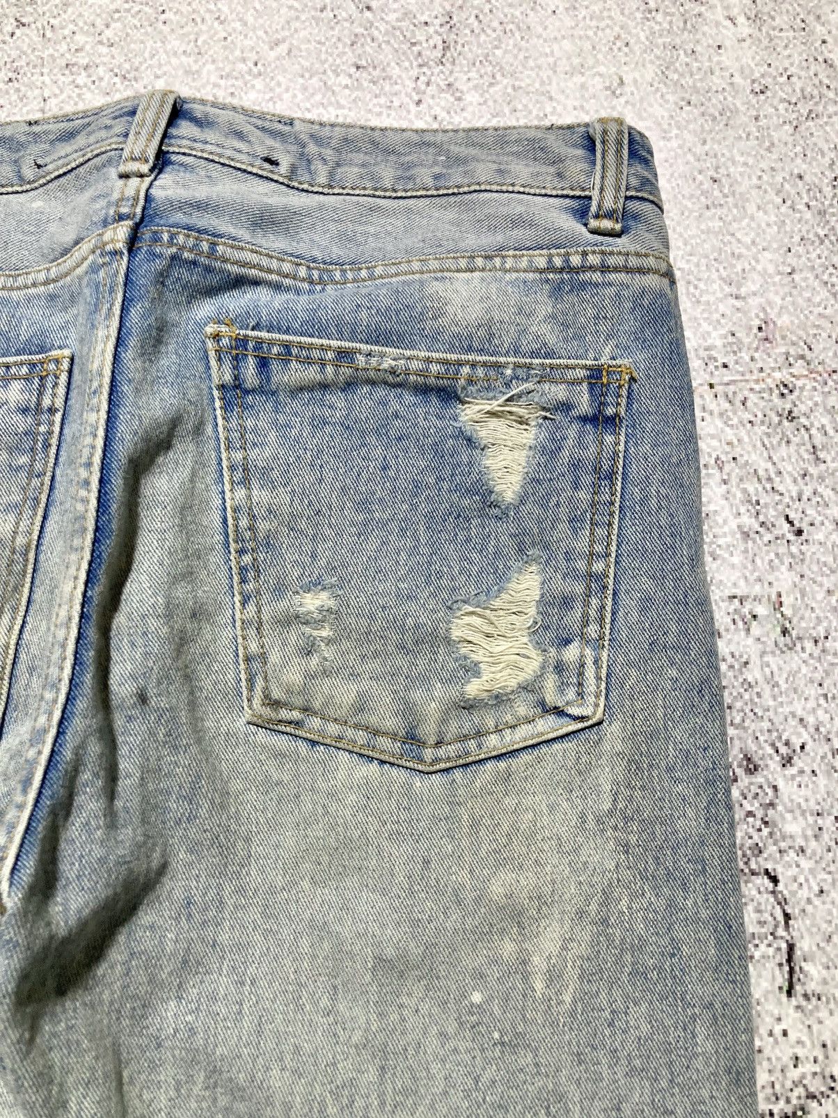Japanese Brand 2000s Idun Distressed Ripped Denim Blue Jeans Lgb Punk Style Size US 30 / EU 46 - 14 Thumbnail