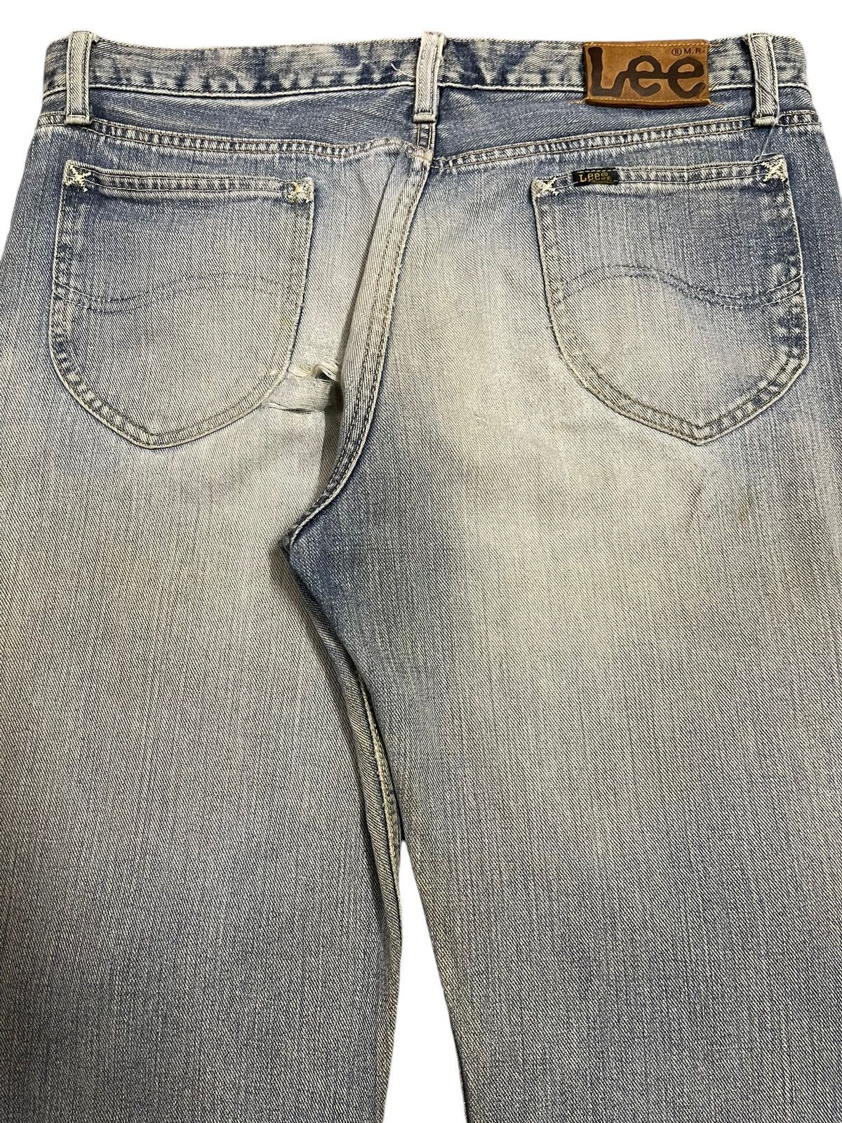 Lee Vintage 90s Lee Riders Blue Faded Wash Distress Wide Leg Size US 35 - 6 Thumbnail