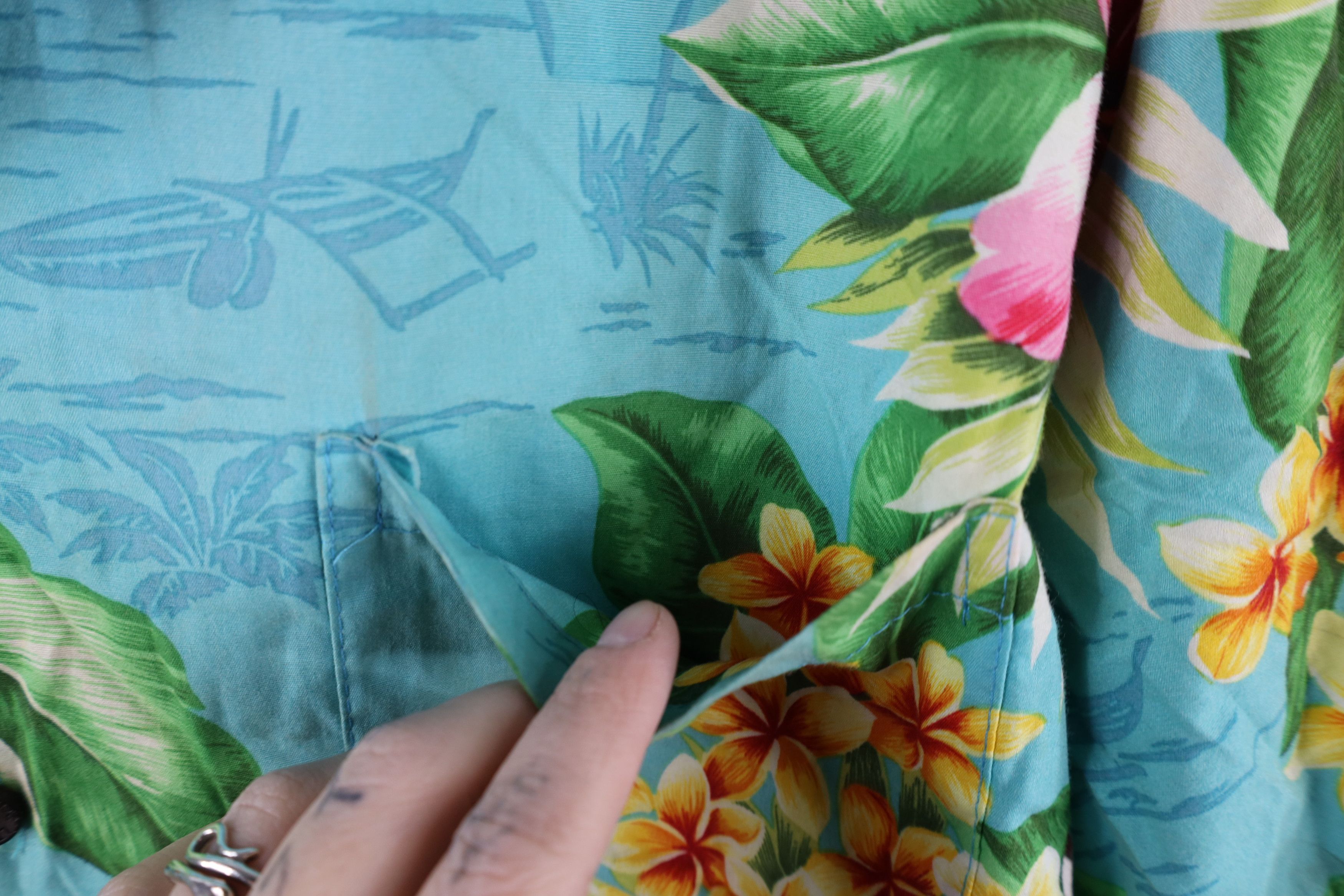 Vintage Vintage 90s Streetwear Flower Luau Hawaiian Button Shirt USA Size US XL / EU 56 / 4 - 5 Thumbnail