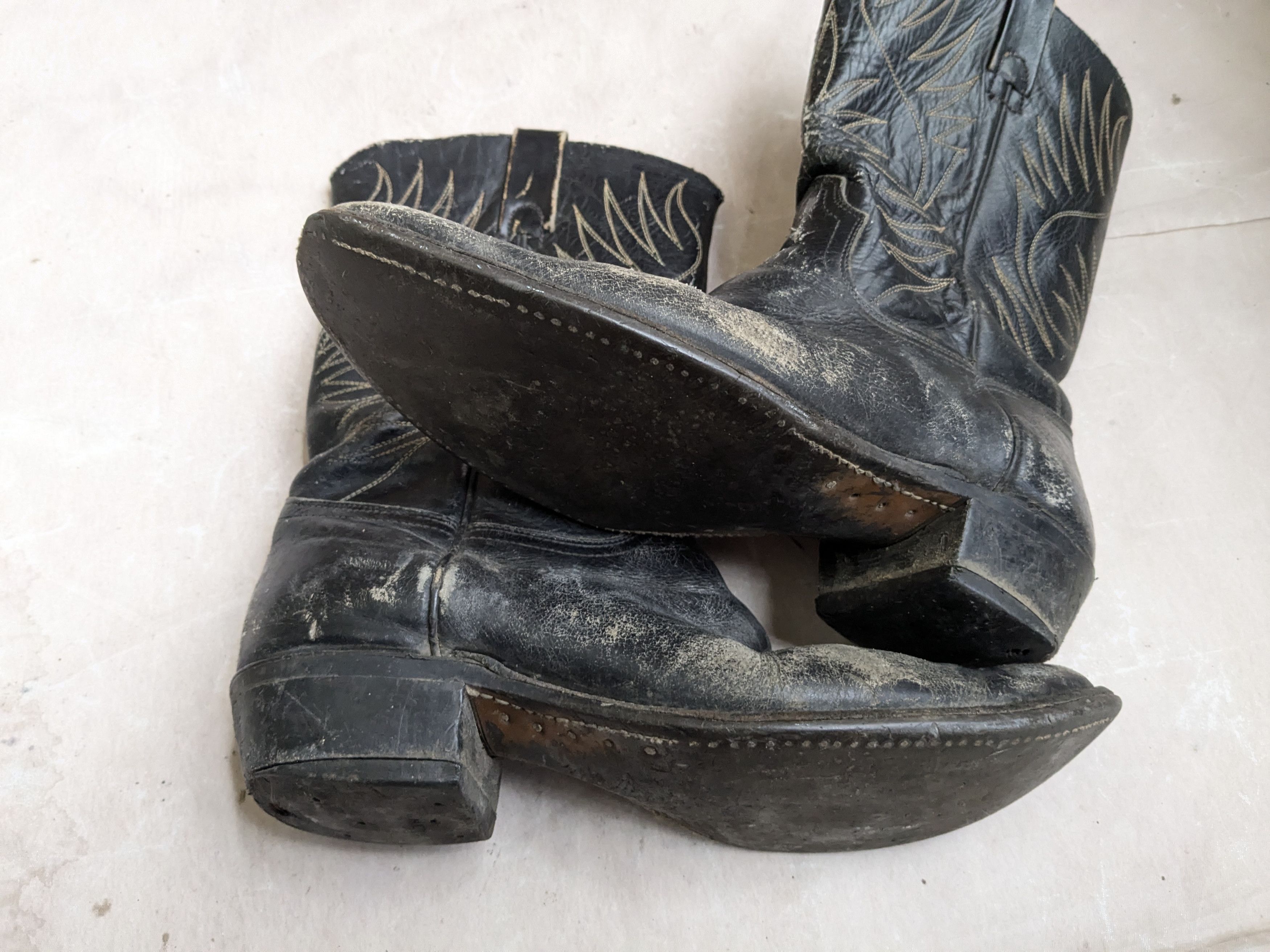 Genuine Leather Vintage Cowboy Boots Black 9 Leather Size US 9 / EU 42 - 11 Thumbnail