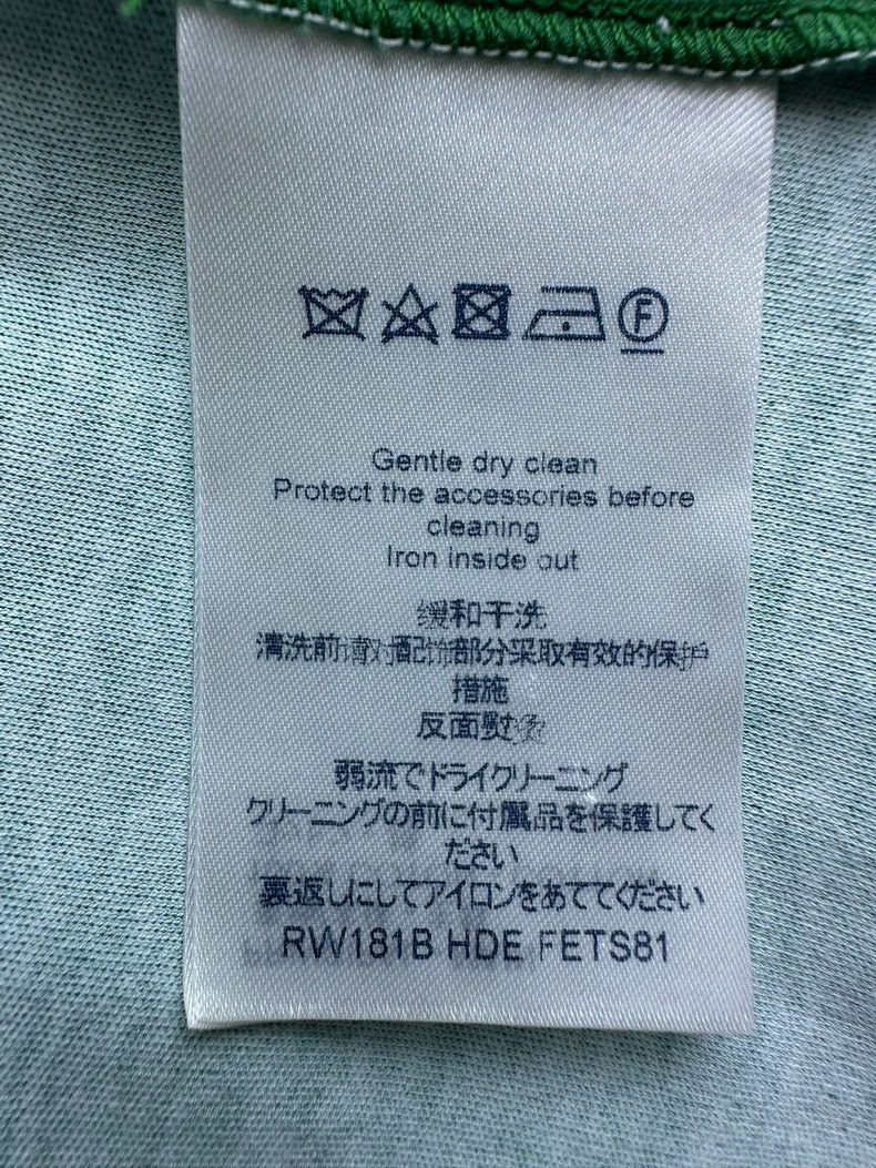 Louis Vuitton Louis Vuitton Watch Printed T-Shirt 2504-Nextarrow Size US L / EU 52-54 / 3 - 9 Thumbnail