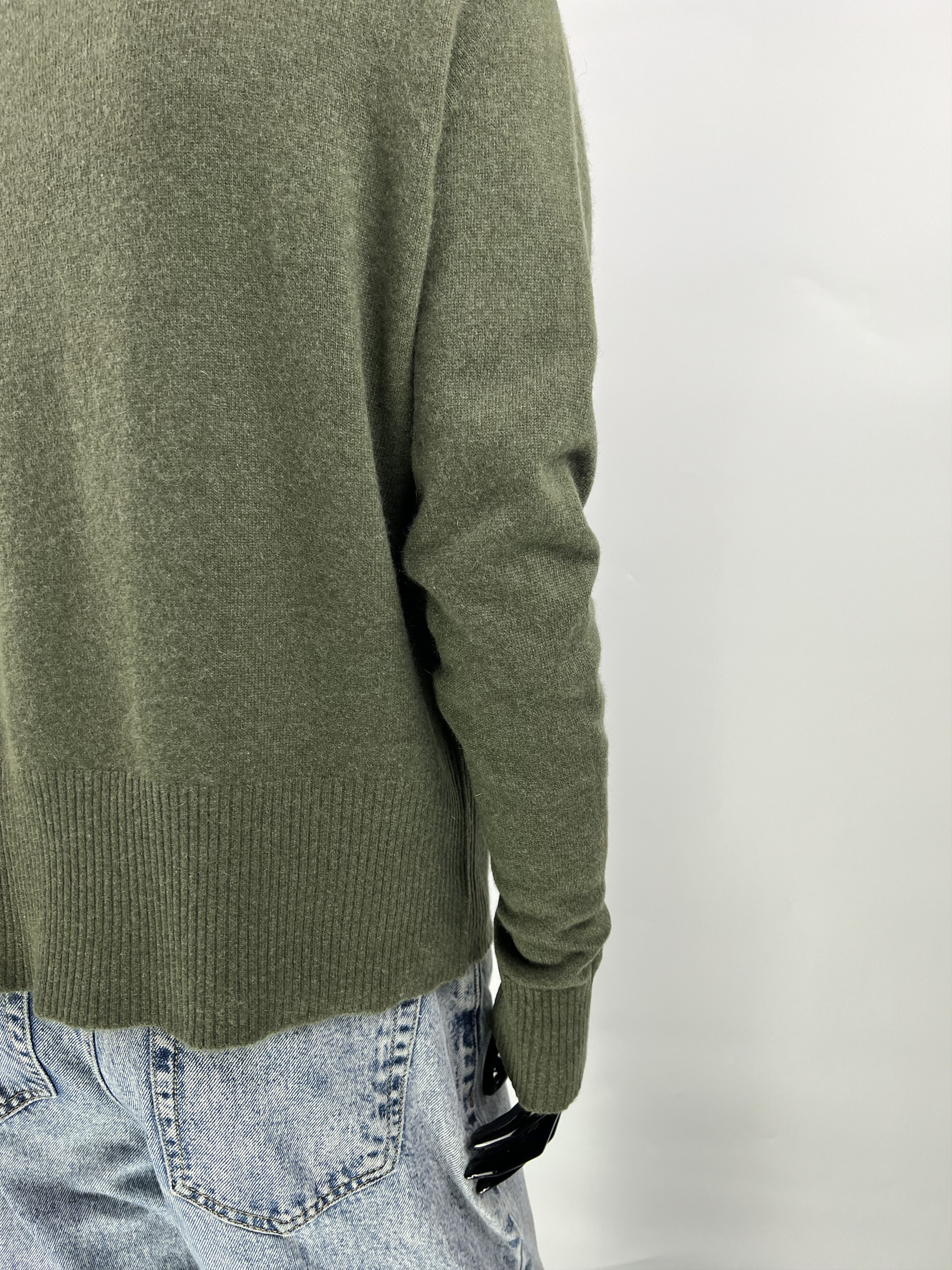 Designer Denner London 100% Cashmere Turtleneck Sweater Size M/L Size M / US 6-8 / IT 42-44 - 10 Thumbnail