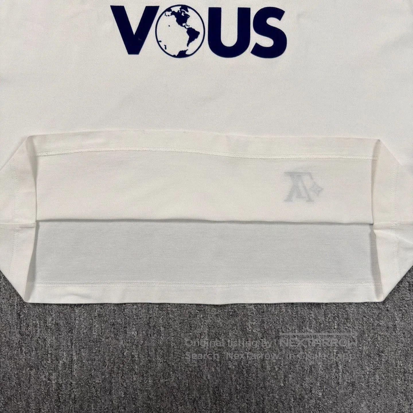 Louis Vuitton Louis Vuitton 25 Earth Flocked Logo White Tee. Size US L / EU 52-54 / 3 - 7 Thumbnail