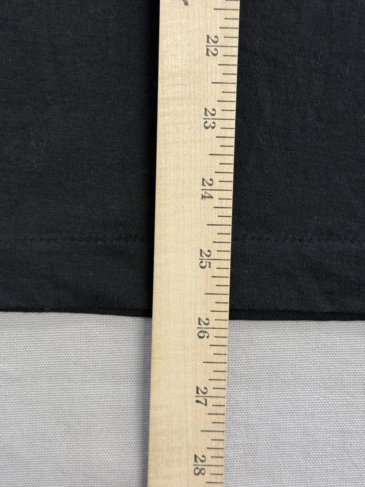 Designer Q100 FM Radio T-shirt Hottest Hits 1980s Tee - Medium Size US M / EU 48-50 / 2 - 4 Thumbnail