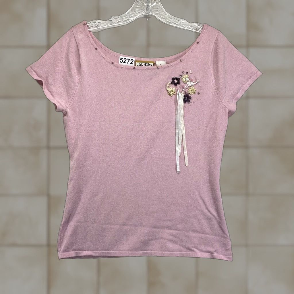 Vintage VINTAGE Heirloom Collectibles Pink Knit Beaded T-Shirt Women's Large Cap Sleeve Fashion Casual Party Size L / US 10 / IT 46 - 1 Thumbnail