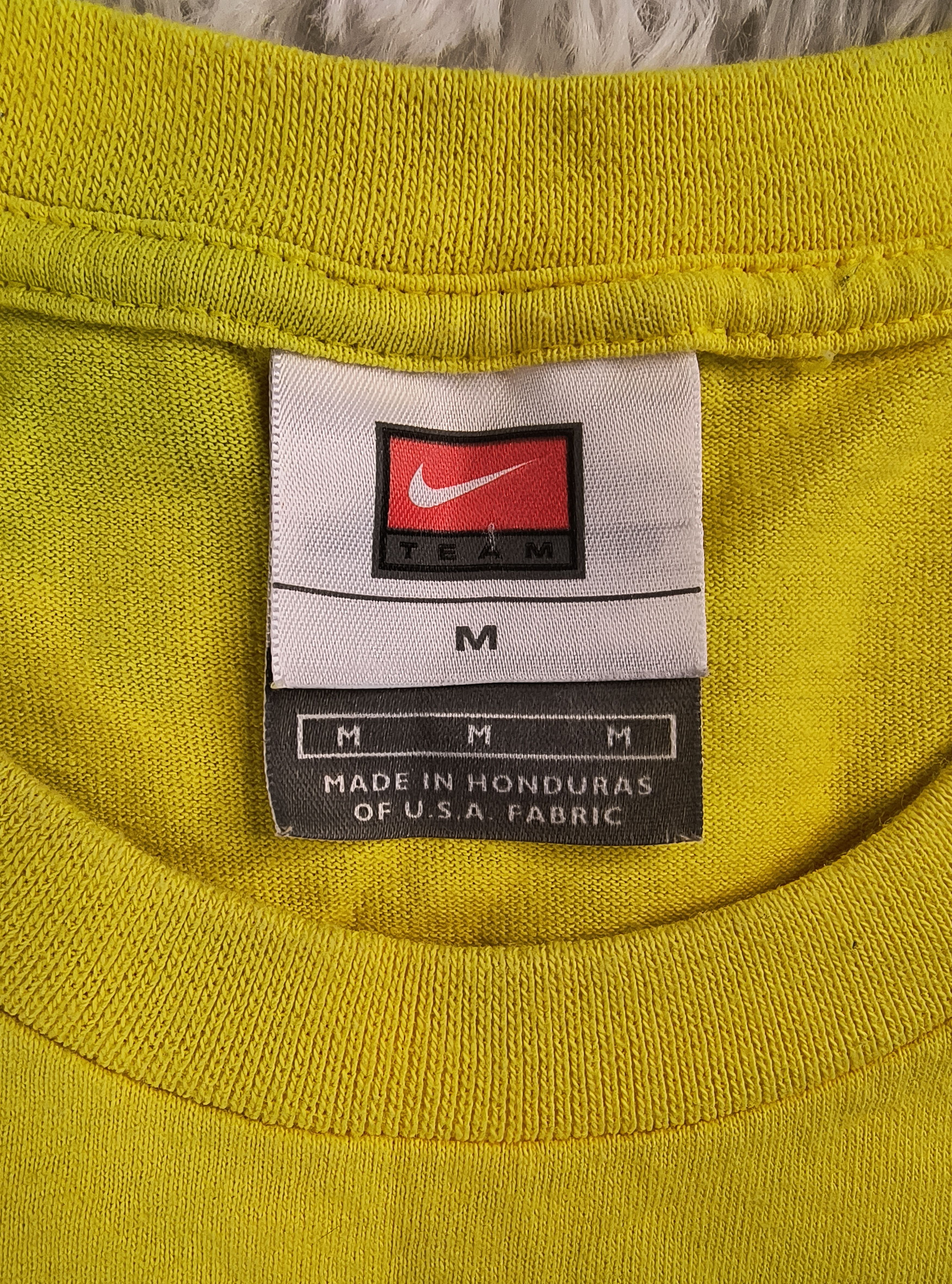 Nike Vintage Y2K Nike Brasil CBF soccer tee Size US M / EU 48-50 / 2 - 4 Thumbnail