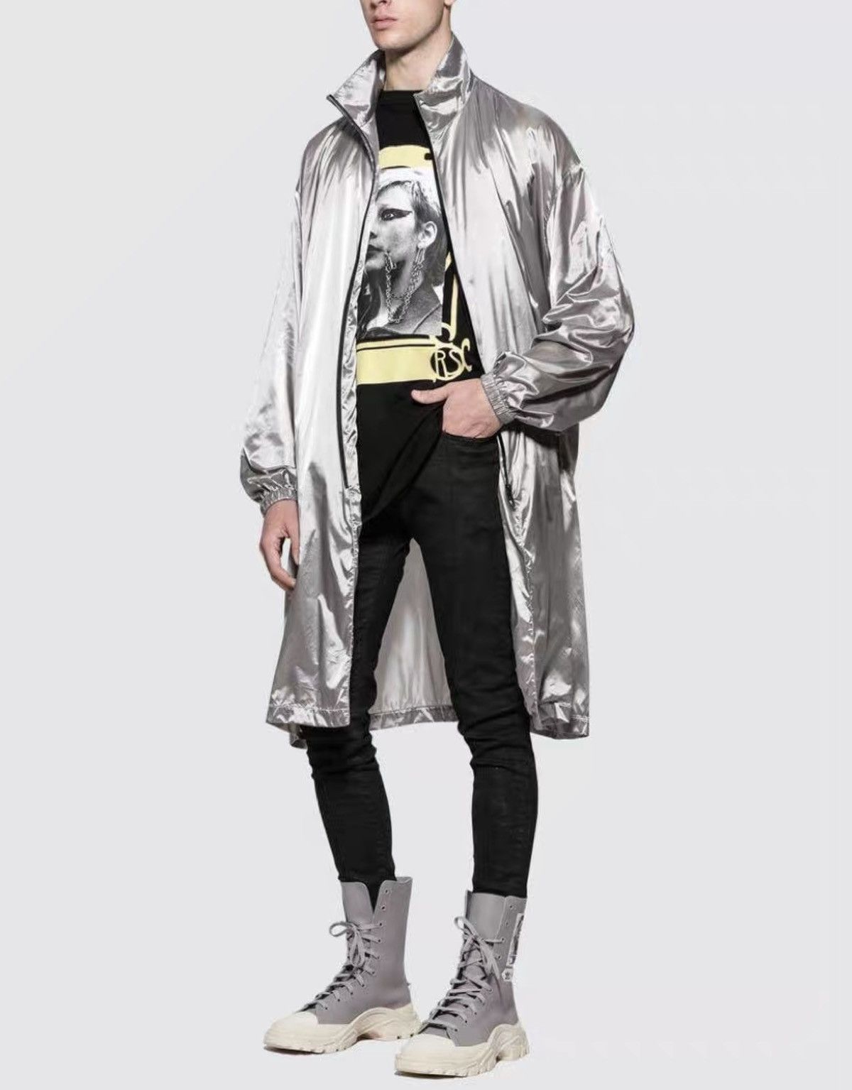 Raf Simons Raf Simons Spring/Summer 2019 Multi-Functional Raincoat Size US S / EU 44-46 / 1 - 6 Thumbnail