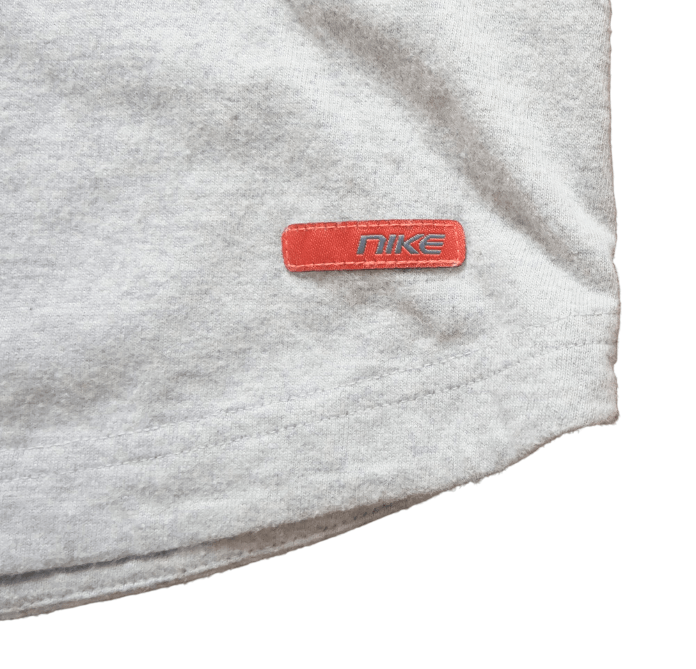 Nike Nike Vintage V-Neck T-Shirt Grey Minimal Size US M / EU 48-50 / 2 - 2 Thumbnail
