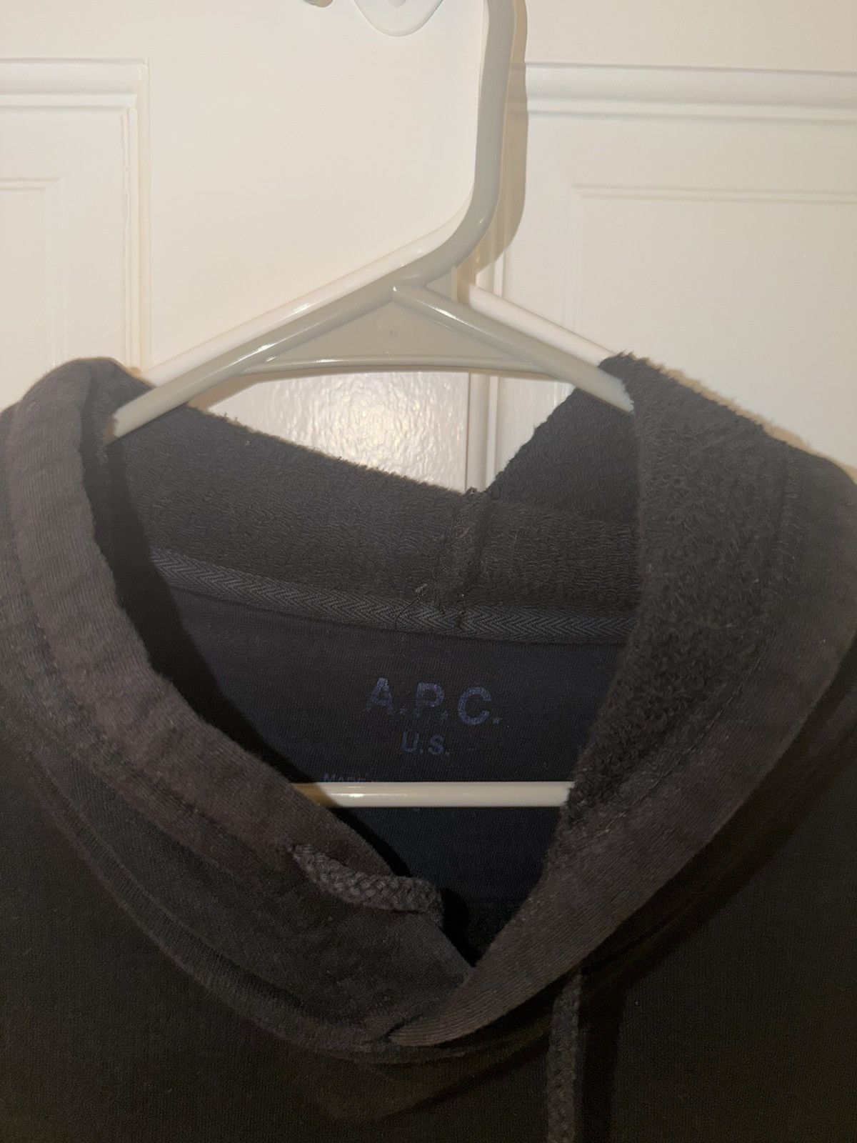A.P.C. APC LA black hoodie size L Size US L / EU 52-54 / 3 - 2 Thumbnail