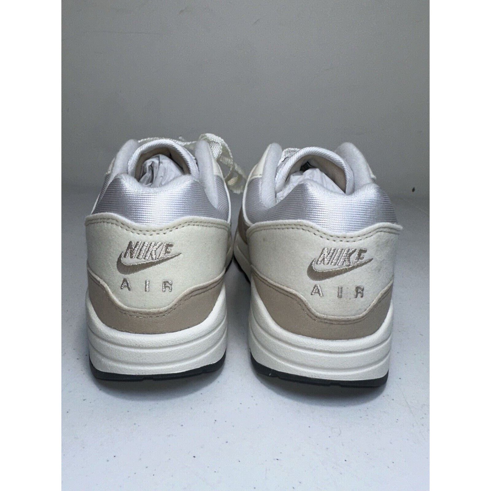 Nike Nike Women’s Size 10/8.5 Men’s Air Max 1 DZ2628-101 Size US 10 / IT 40 - 3 Thumbnail