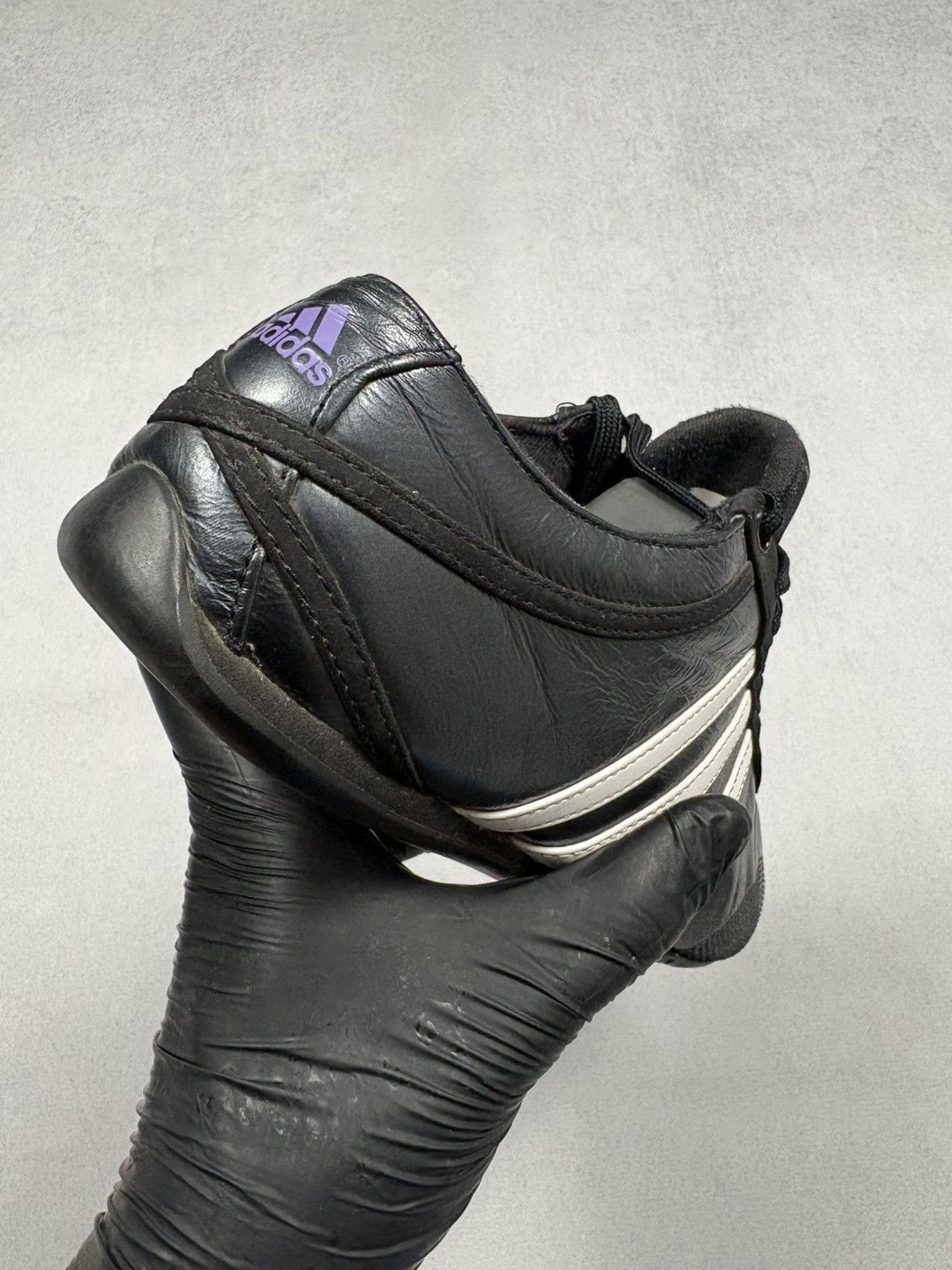 Adidas Vintage Adidas Leather Trainers Y2K 00s Sneakers 2007 Black Size US 7 / IT 37 - 9 Thumbnail