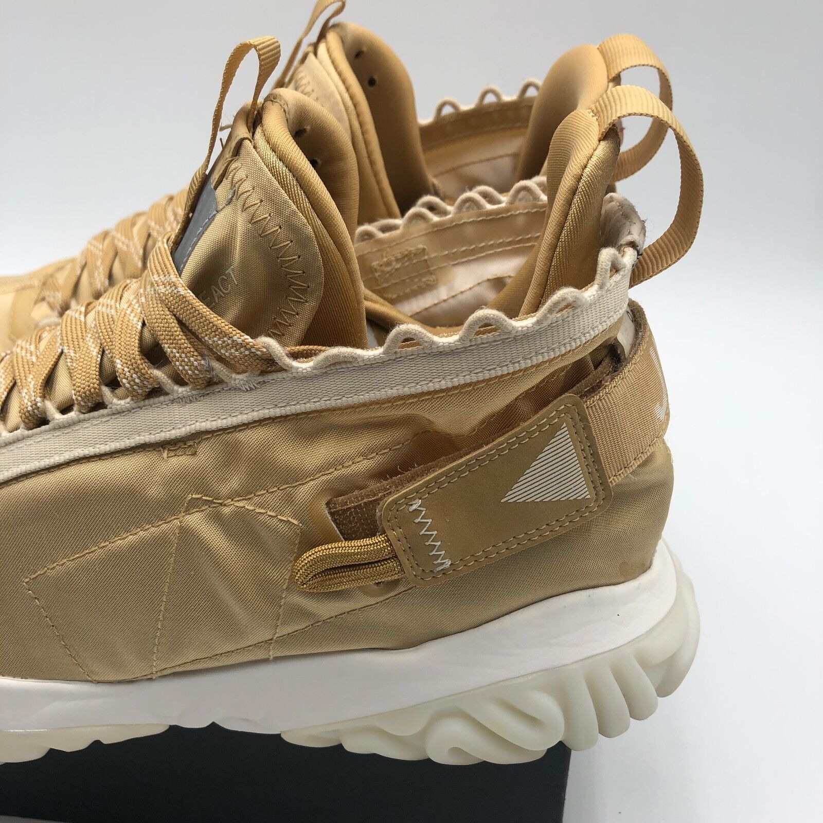Jordan Brand Size 11.5 - Jordan Proto React Light Cream Size US 11.5 / EU 44-45 - 8 Thumbnail