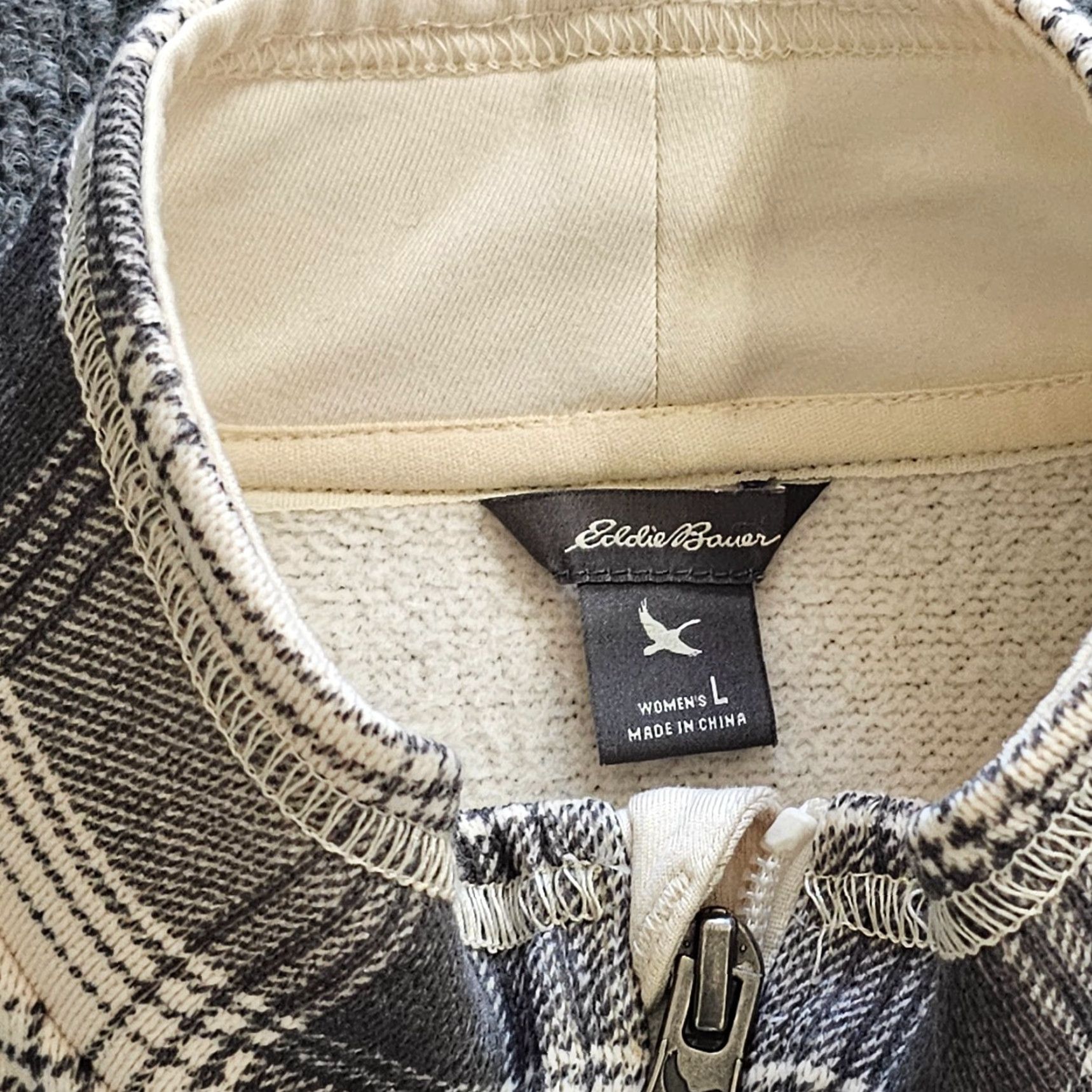 Eddie Bauer Eddie Bauer Cardigan Womens Large Gray Plaid Full Zip Pockets Casual Sweater Apparel Size L / US 10 / IT 46 - 3 Thumbnail