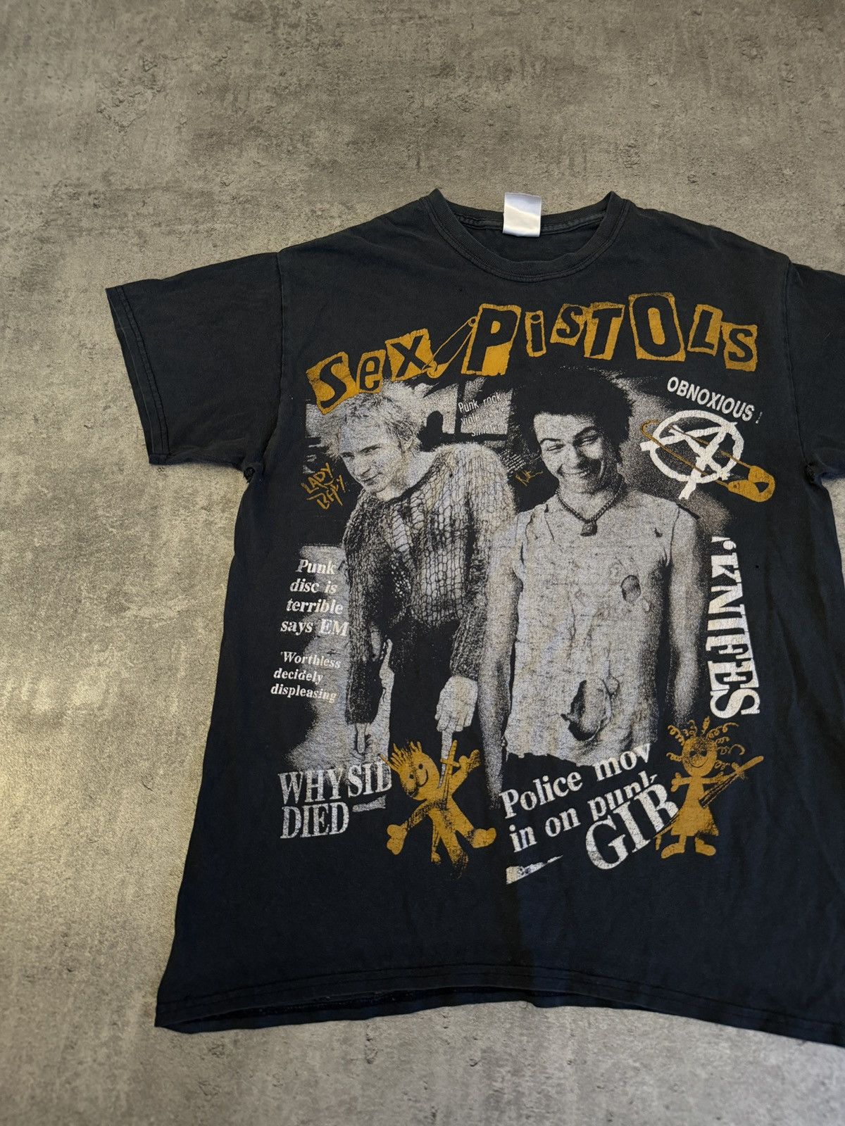 Band Tees × Vintage Sex Pistols 00s Vintage Boxy Tees Logo Print Merch Rock Size US M / EU 48-50 / 2 - 2 Thumbnail