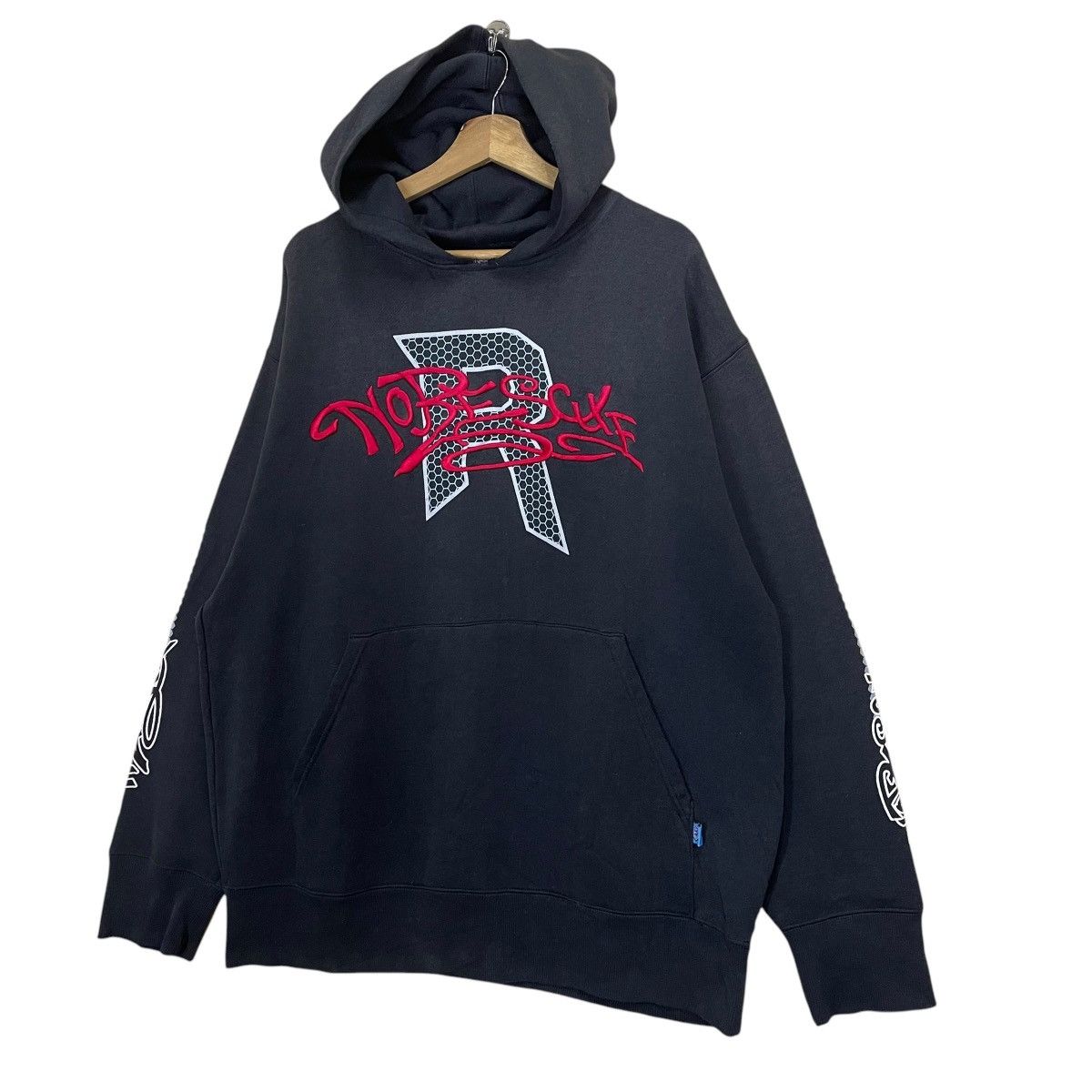 Japanese Brand Vintage No Bescuf Gravity Embroidered Pullover Hoodie Size US L / EU 52-54 / 3 - 3 Thumbnail
