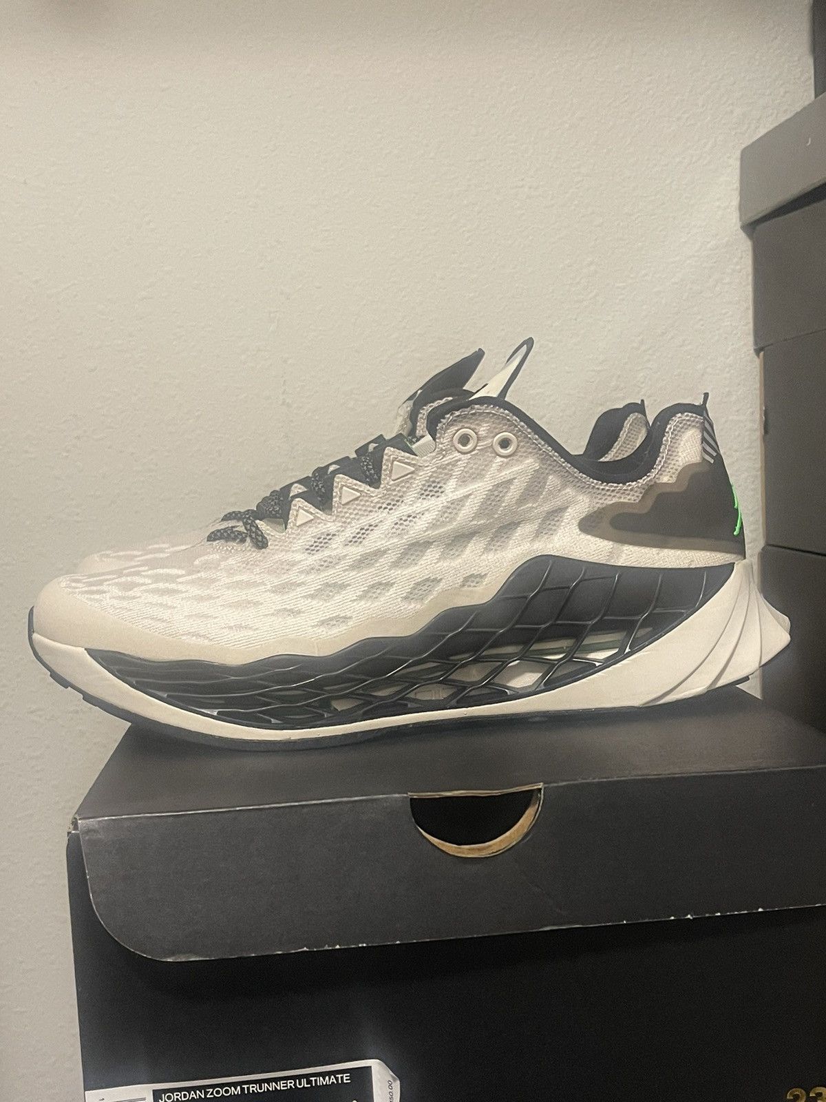 jordan zoom trunner ultimate green