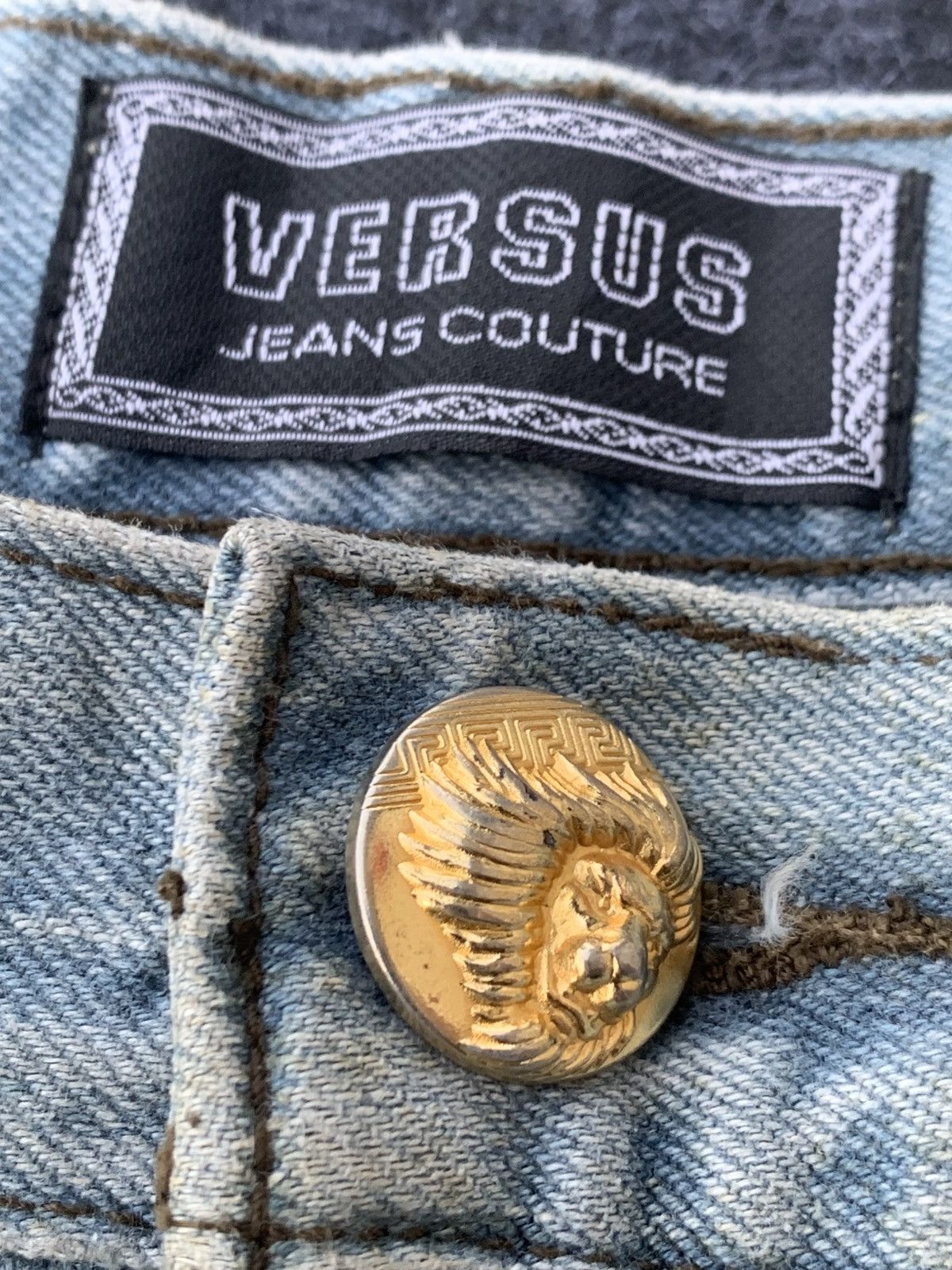Versace Jeans Couture VERSUS JEANS COUTURE – VINTAGE HIGH-END FASHION PIECE Size US 34 / EU 50 - 7 Thumbnail