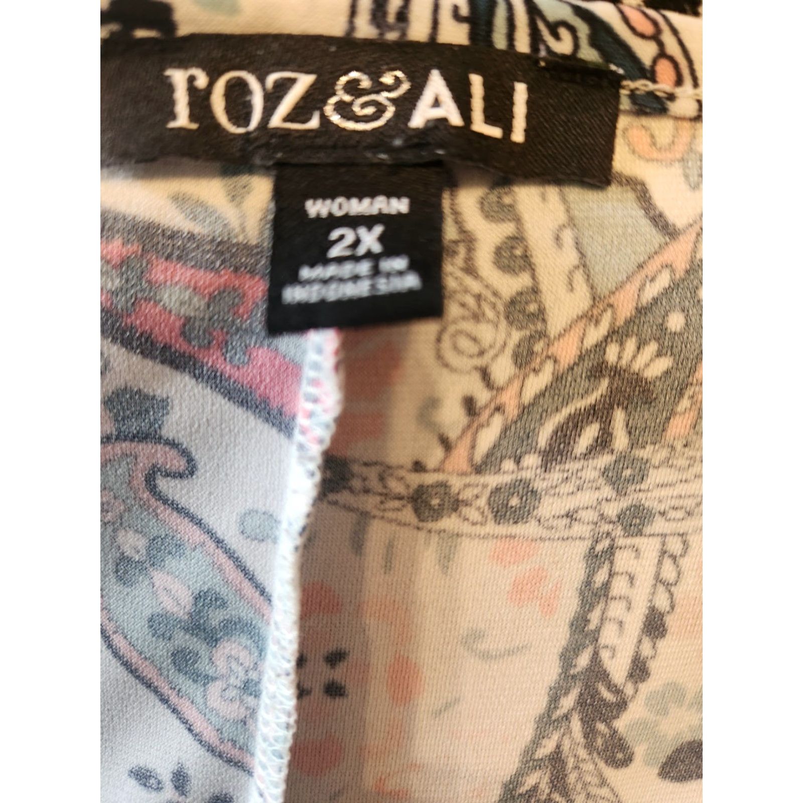 Vintage Roz & Ali White Paisley Floral Print 3/4 Sleeve Tunic Top 2X Plus Woman Blouse Jewelry? Size XXL / US 16-18 / IT 52-54 - 6 Thumbnail