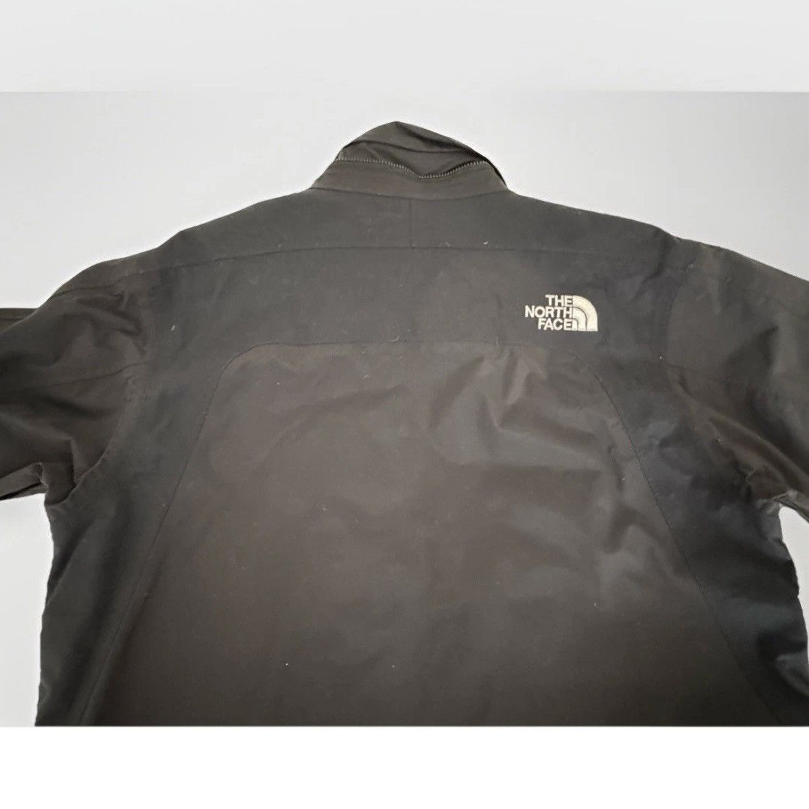 The North Face North Face HyVent Jacket Black Small Shell Size US S / EU 44-46 / 1 - 5 Thumbnail