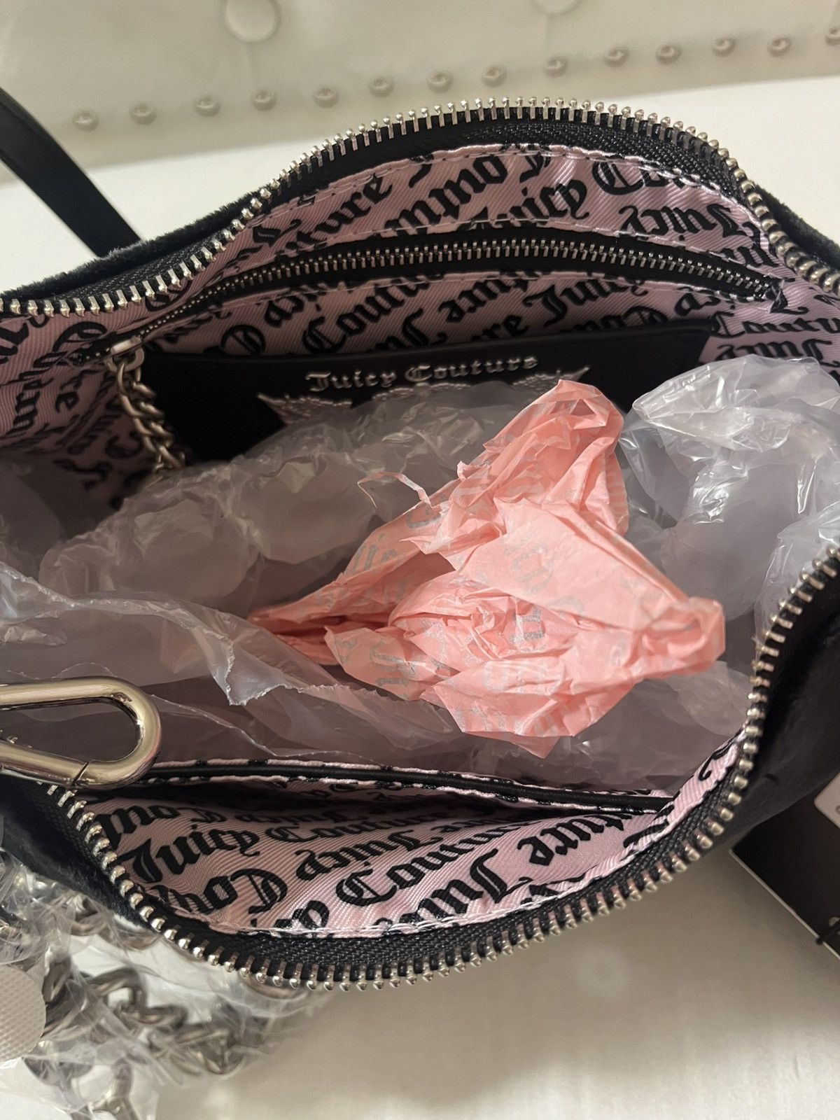 Juicy Couture × Vintage Juicy Couture Black Velour Mini Shoulder Bag Size ONE SIZE - 4 Thumbnail