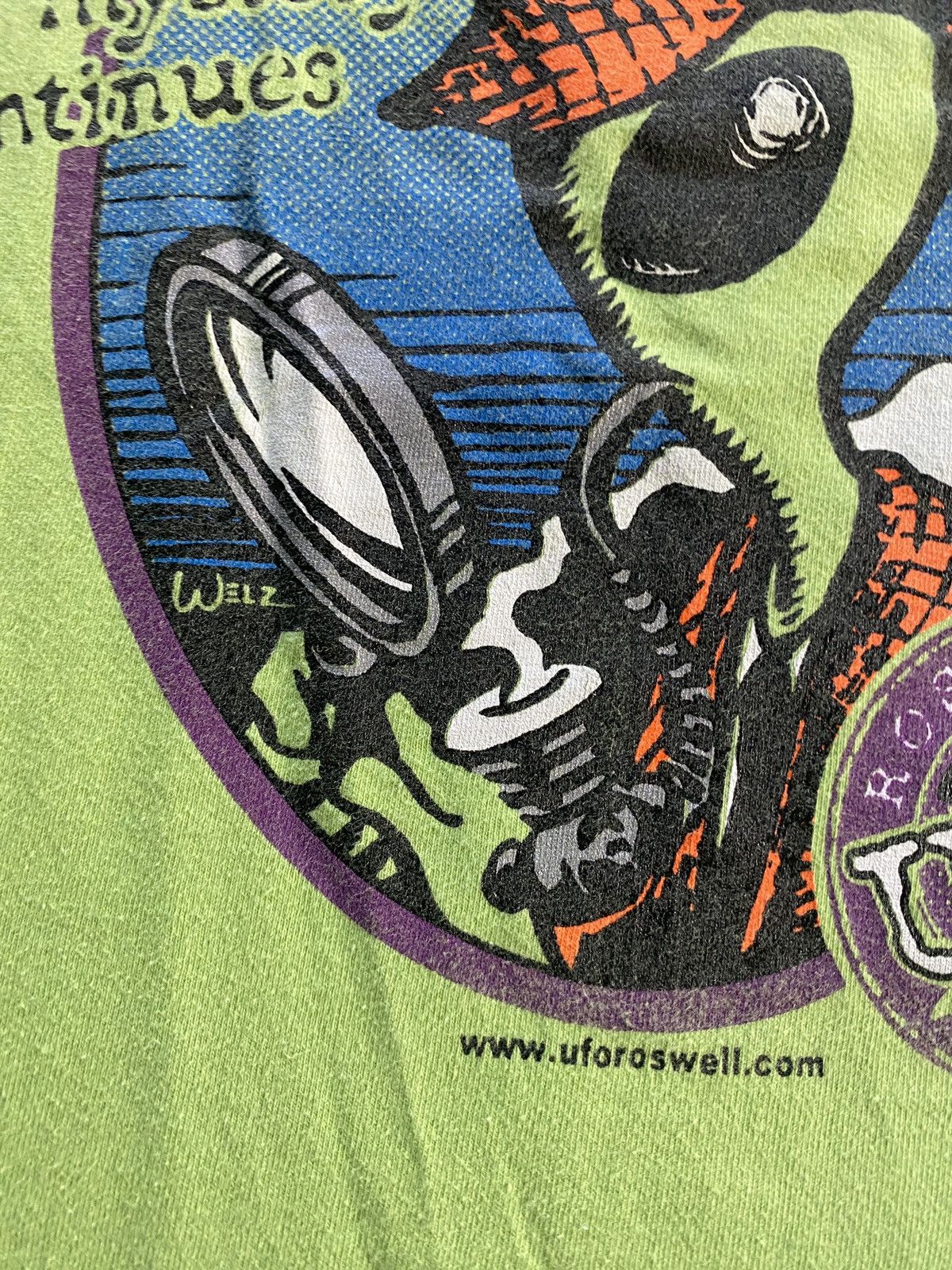 Vintage Vintage 2002 Y2K Roswell UFO Festival Alien Green Tee Size US L / EU 52-54 / 3 - 6 Thumbnail
