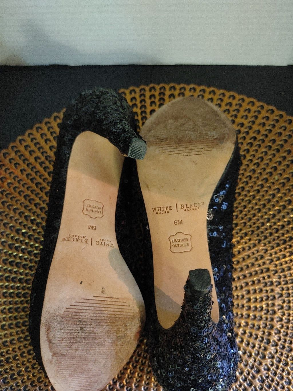 White House Black Market White House Black Market Size 6M Size US 6 / IT 36 - 6 Thumbnail