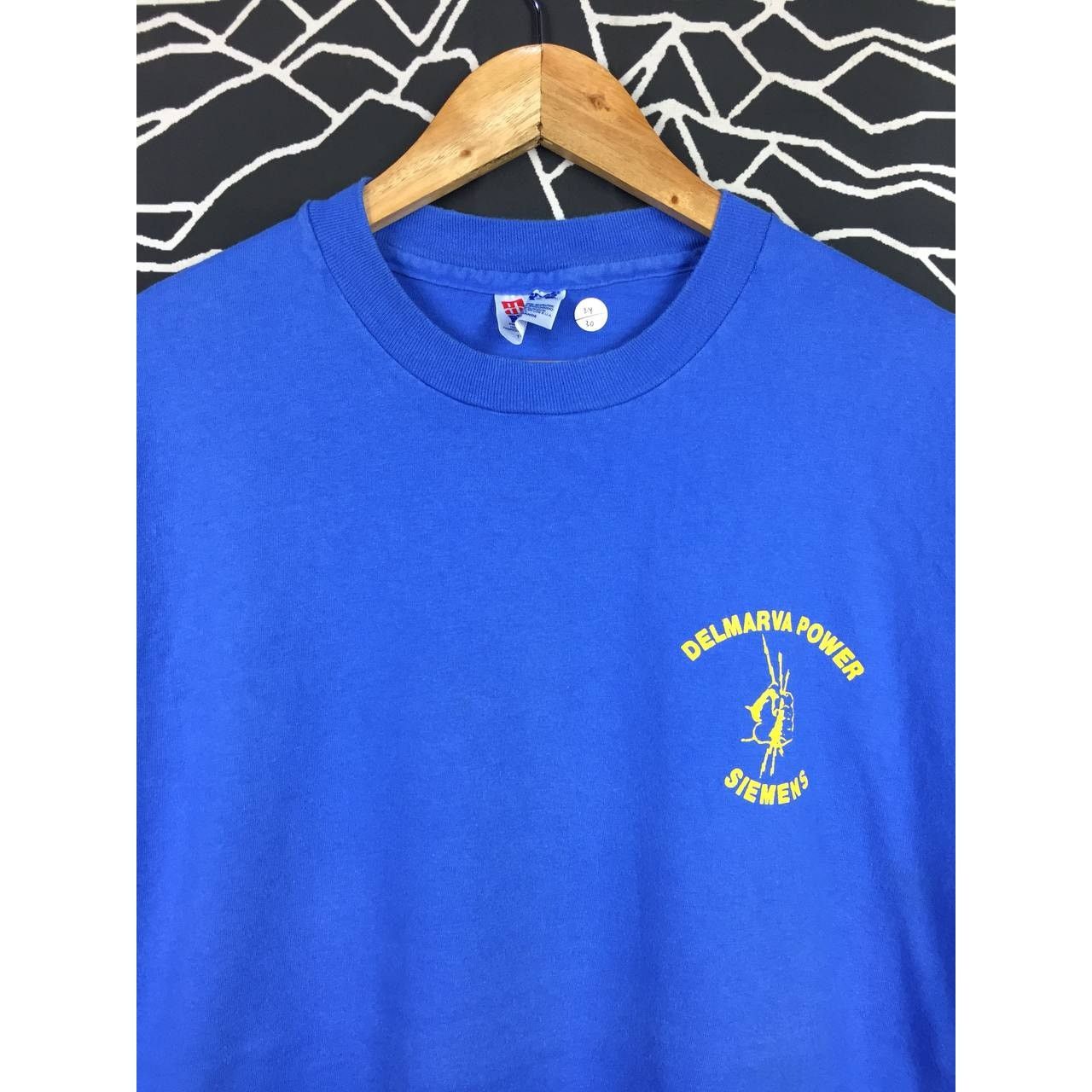 Hanes × Vintage Vtg 90s Delmarva Power I Survived Hay Road Winter Outage Tee Size US XL / EU 56 / 4 - 6 Thumbnail