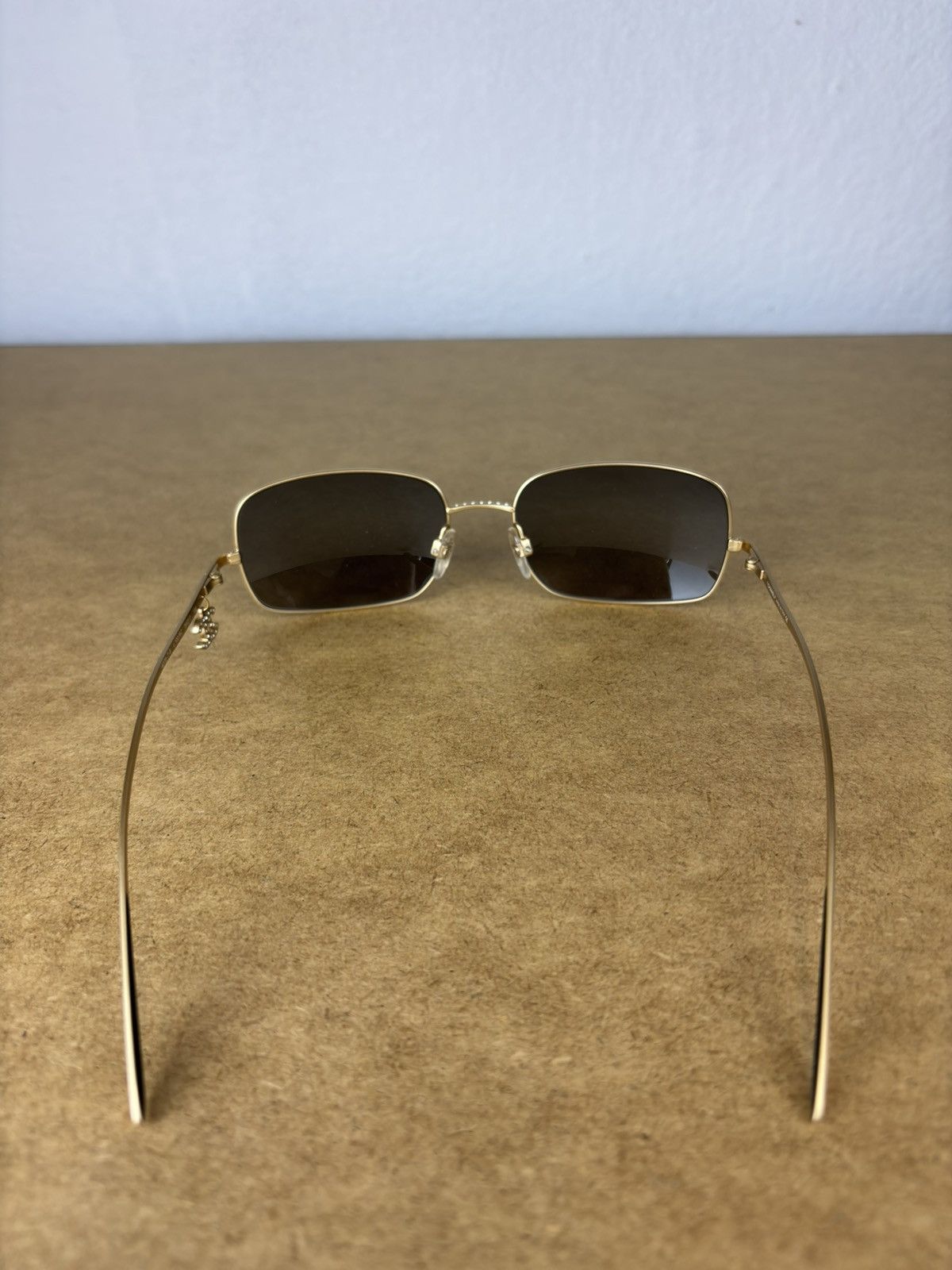 Chanel × Designer × Vintage Vintage Chanel Sunglasses Charm Metal Gold Luxury Unisex 90s Size ONE SIZE - 4 Thumbnail