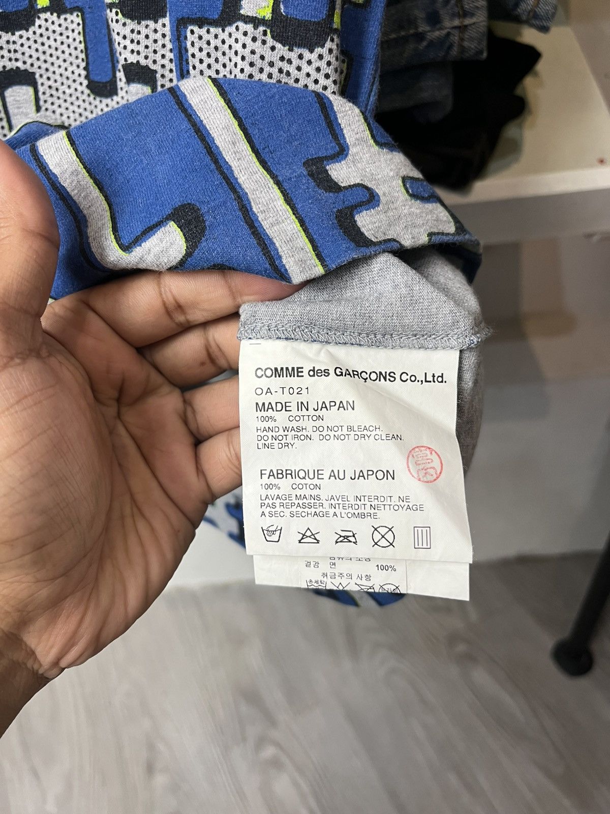 Comme des Garcons 2000s Comme des Garcons Rare Design Tee Size US M / EU 48-50 / 2 - 6 Thumbnail
